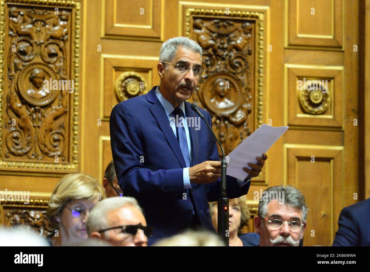 Senator Antoine Karam wendet sich während einer Fragestunde an die Regierung im Senat - 24. september 2019, Paris (Foto: Daniel Pier/NurPhoto) Stockfoto
