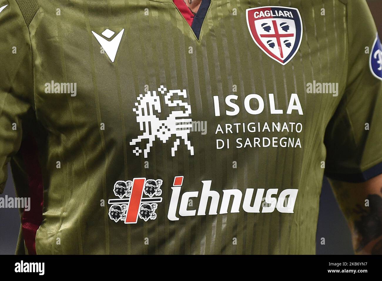 Cagliari Calcio Shirt während des Tim-Spiels der Serie A zwischen SSC Napoli und Cagliari Calcio im Stadio San Paolo Neapel Italien am 25. September 2019. (Foto Franco Romano) Stockfoto