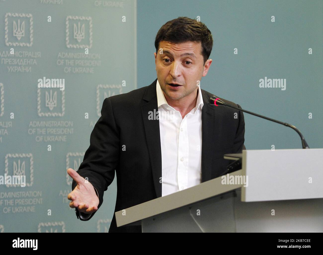 Der ukrainische Präsident Wolodymyr Zelensky spricht am 1. Oktober 2019 während einer Pressekonferenz in Kiew, Ukraine. (Foto von STR/NurPhoto) Stockfoto