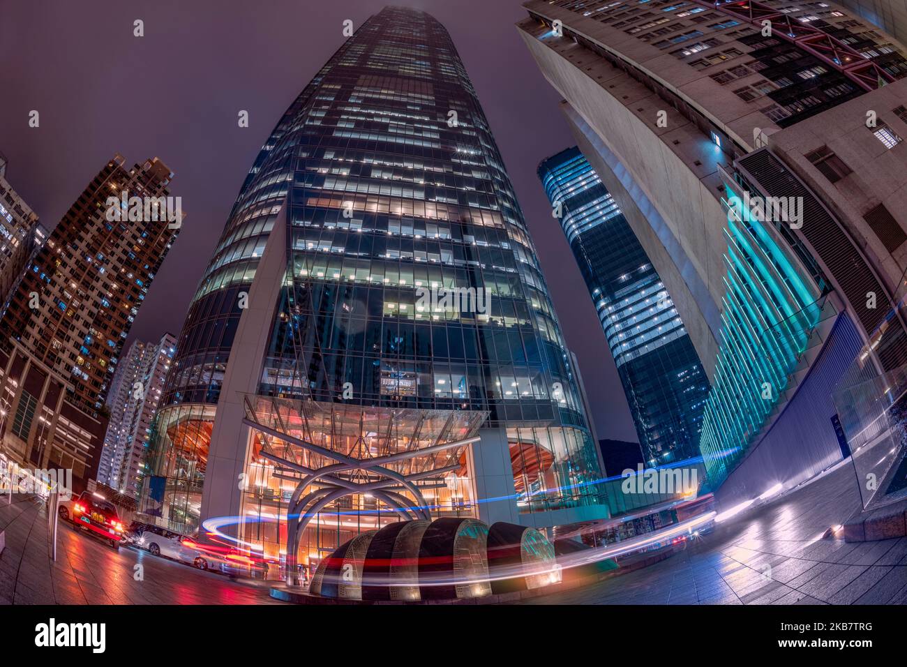 One Island East, das höchste Gebäude in Quarry Bay, Hongkong, China. Stockfoto