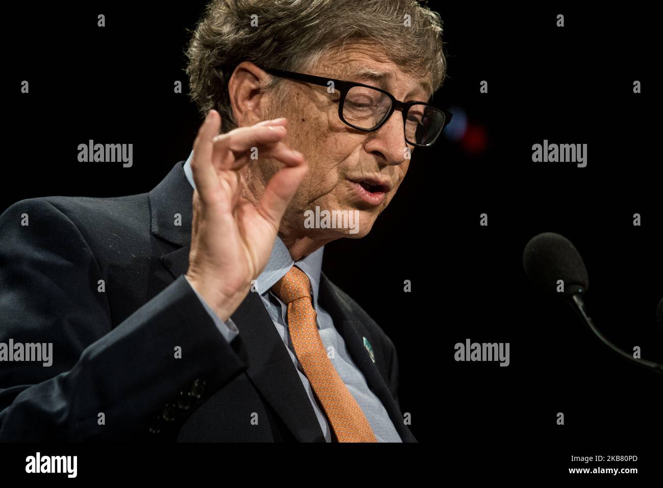 Bill Gates hält am 10. Oktober 2019 eine Rede beim Spendensammler-Tag auf der Sechsten Weltfondkonferenz in Lyon, Frankreich. (Foto von Nicolas Liponne/NurPhoto) Stockfoto