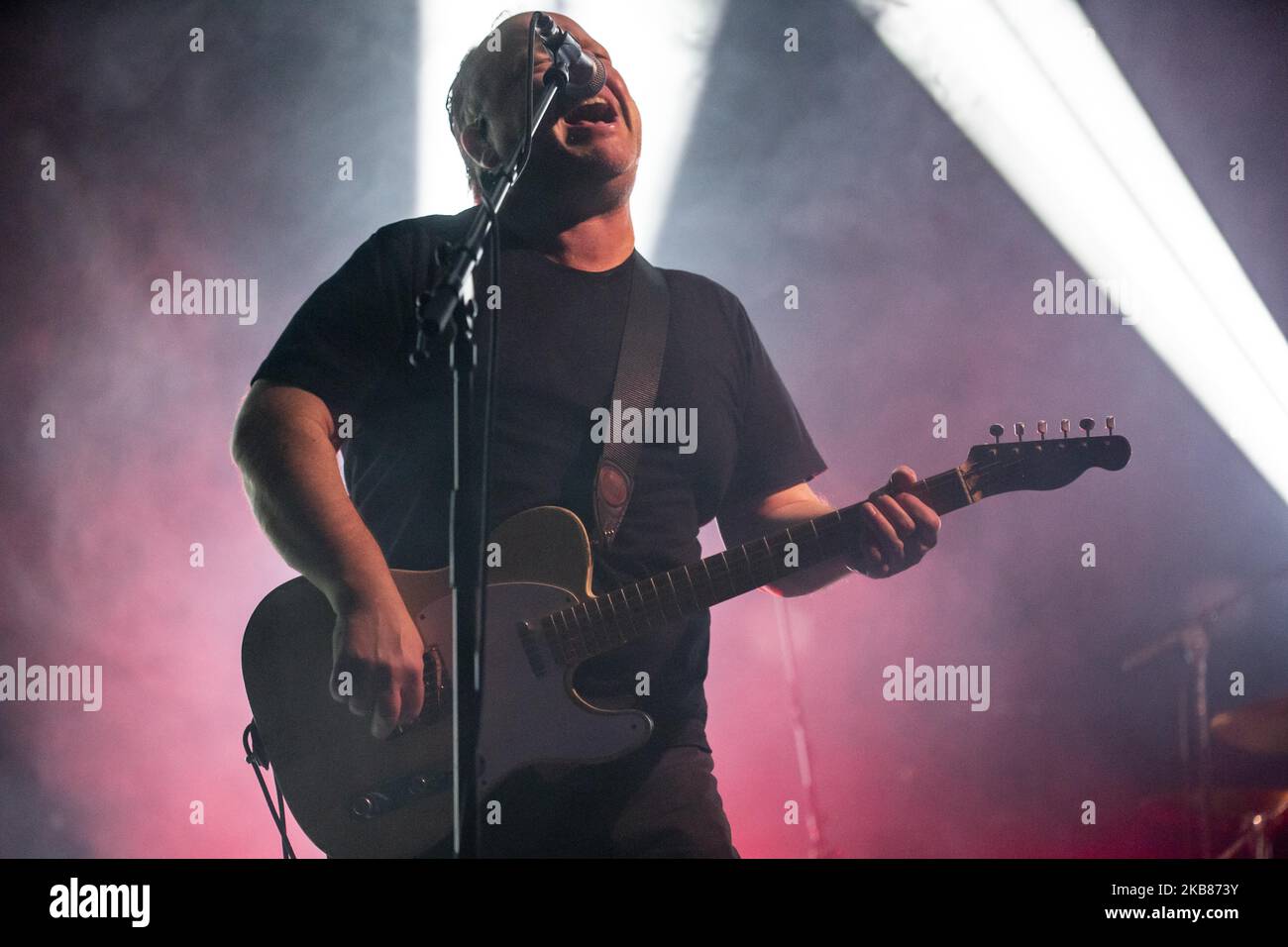 Black Francis von der amerikanischen alternativen Rockband Pixies tritt live im OGR Turin Italien auf. (Foto von Roberto Finizio/NurPhoto) Stockfoto