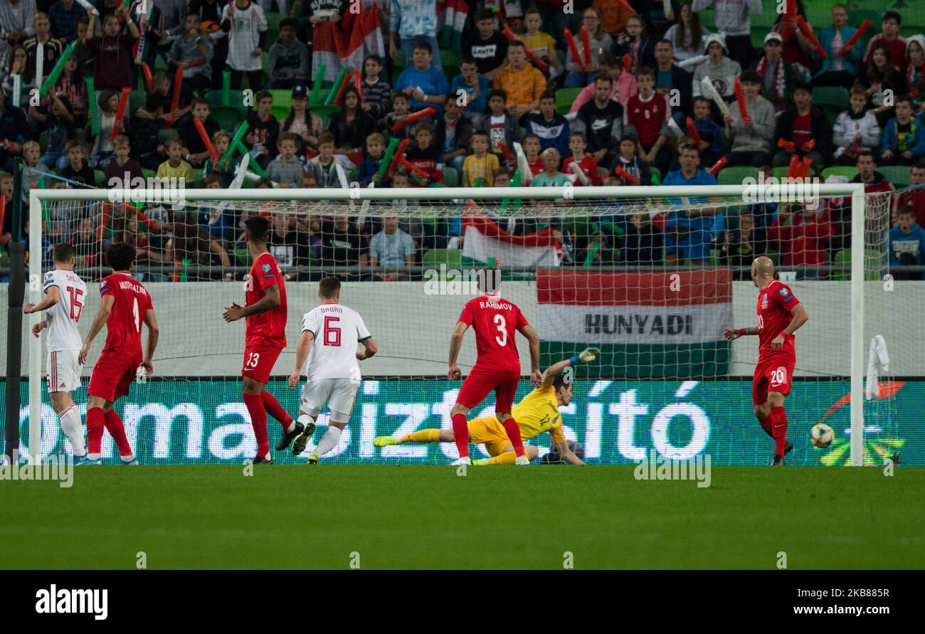 Mihaly Korhut aus Ungarn hat am 13. Oktober 2019 im Groupama-Stadion in Budapest, Ungarn, sein erstes Tor beim Europaqualifier-Spiel von Ungarn und Aserbaidschan geschossen. (Foto von Robert Szaniszlo/NurPhoto) Stockfoto
