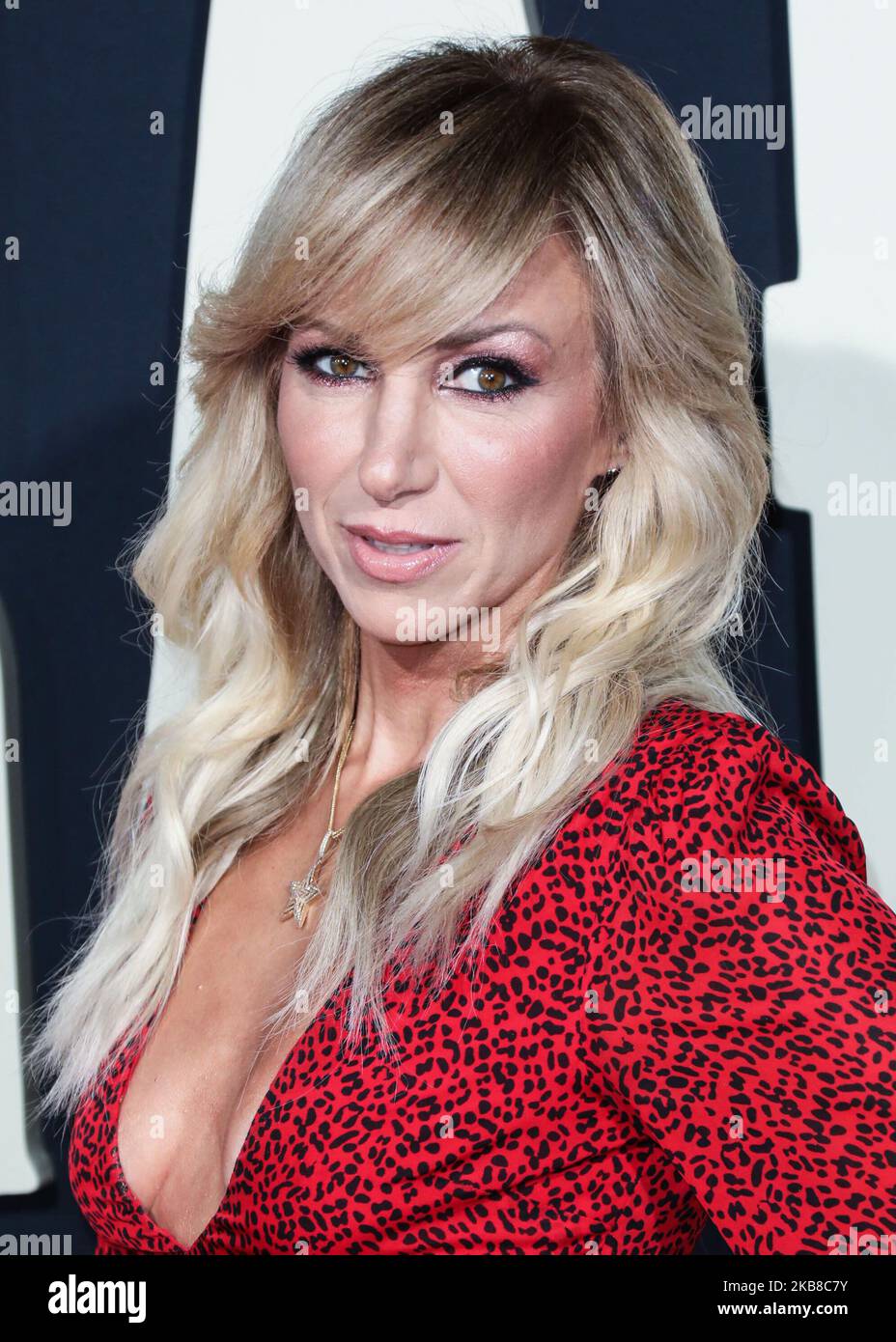 HOLLYWOOD, LOS ANGELES, KALIFORNIEN, USA - 15 2019. OKTOBER: Sängerin Debbie Gibson kommt bei der Premiere von Fox Searchlight's 'Jojo Rabbit' an, die am 15. Oktober 43 in Hollywood, Los Angeles, Kalifornien, USA, in der Hollywood American Legion Post stattfand. (Foto von David Acosta/Image Press Agency/NurPhoto) Stockfoto