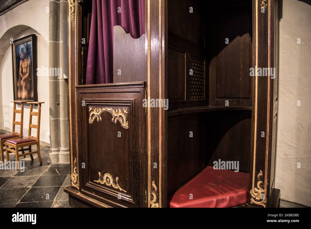 Beichtstuhl in der Kirche in Kornelimuenster, Deutschland, am 8. September 2019. (Foto von Wassilios Aswestopoulos/NurPhoto) Stockfoto