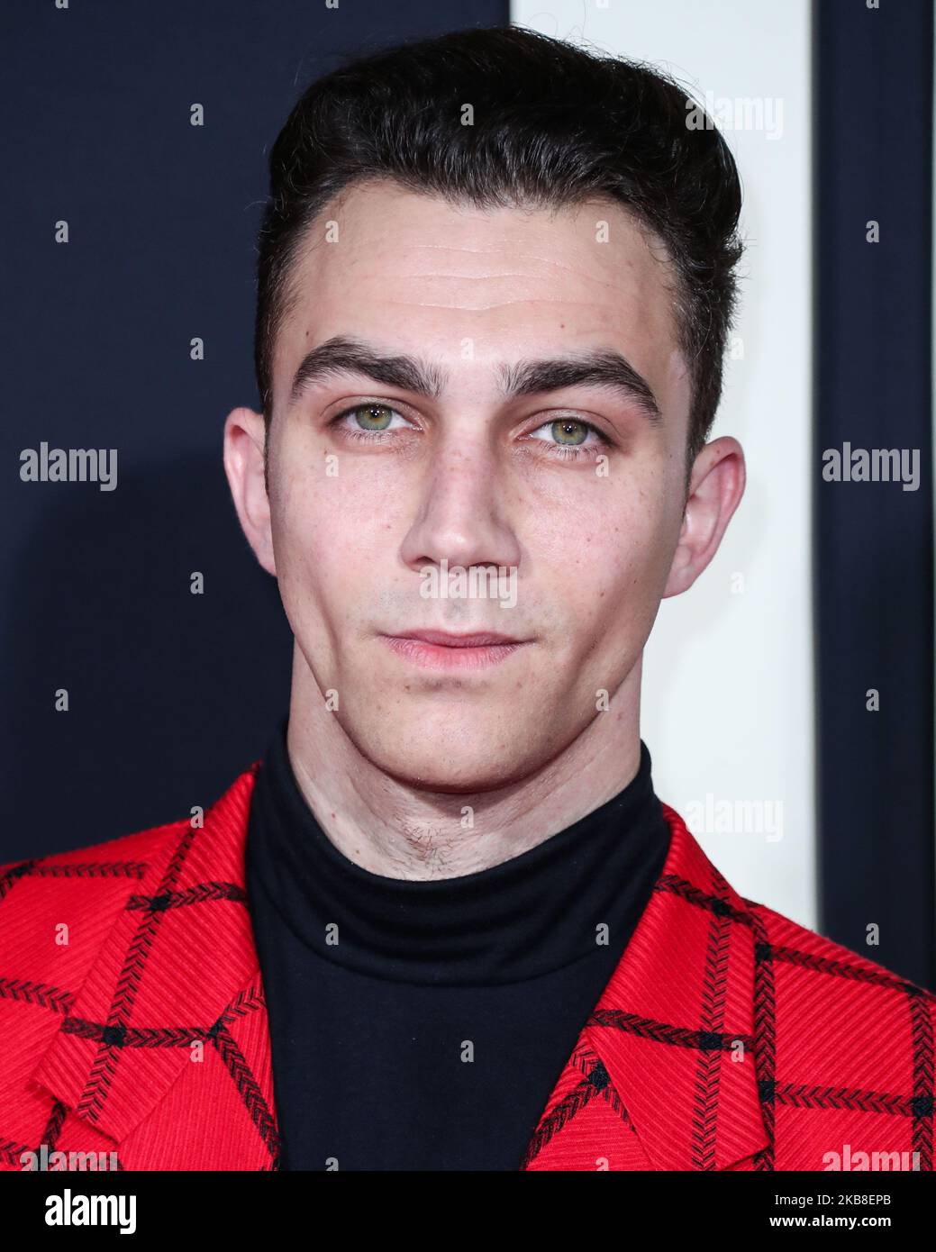 HOLLYWOOD, LOS ANGELES, KALIFORNIEN, USA - 15 2019. OKTOBER: Der Schauspieler Luke Brandon Field kommt bei der Los Angeles Premiere von Fox Searchlight's 'Jojo Rabbit' an, die am 15. Oktober 43 in Hollywood, Los Angeles, Kalifornien, USA, in der Hollywood American Legion Post stattfand. (Foto von Xavier Collin/Image Press Agency/NurPhoto) Stockfoto