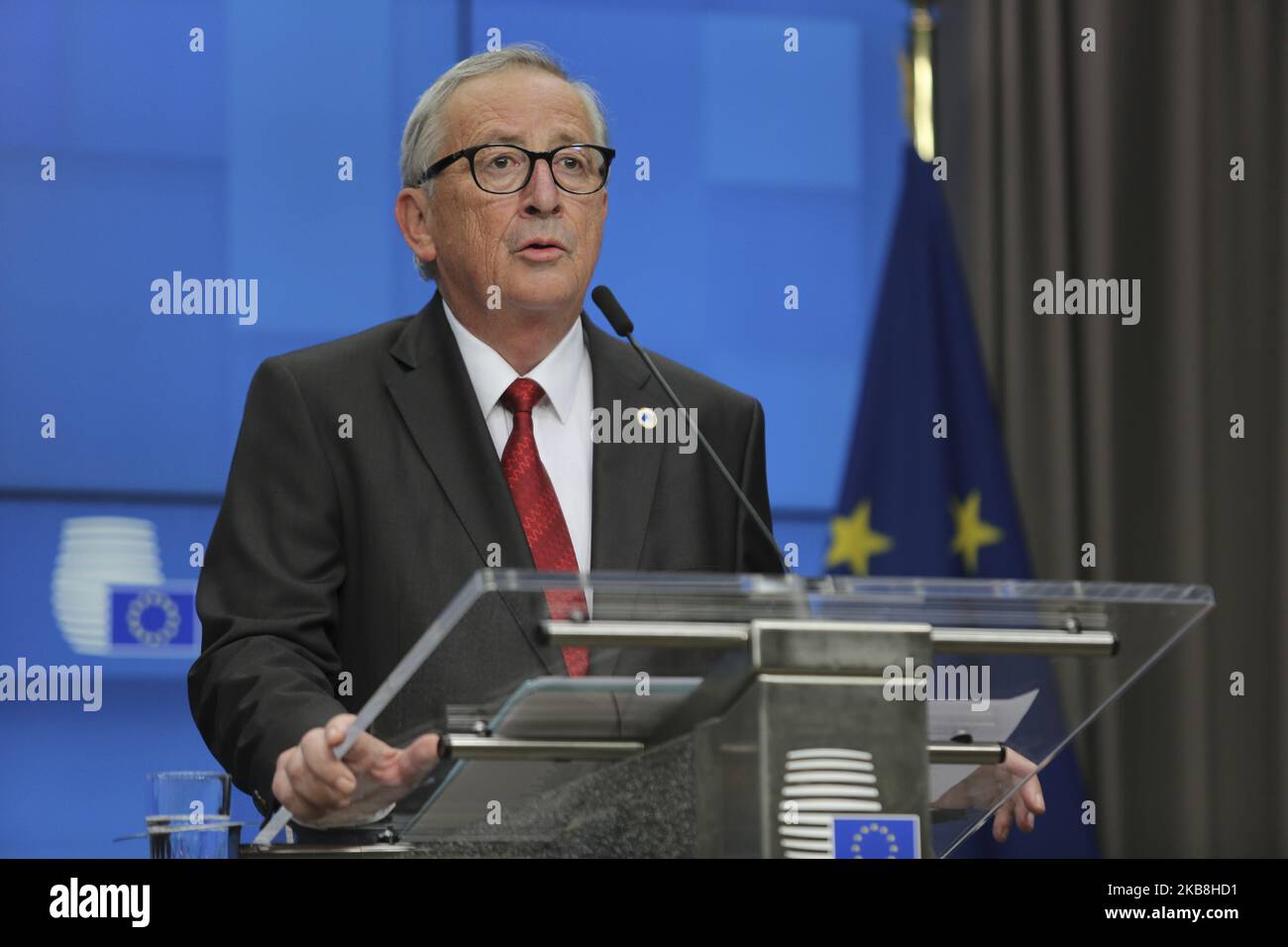 Jean-Claude Juncker, Präsident der Europäischen Kommission, wie in der Pressekonferenz zu sehen - Medienbriefing und Erklärung über den Brexit und Artikel 50 während des Europäischen Rates, Gipfeltreffen der EU-Staats- und Regierungschefs am 17. Oktober 2019. Die Verhandlungsführer der EU und Großbritanniens hatten sich am frühen Tag in Brüssel, Belgien, auf den Austritt des Vereinigten Königreichs aus der EU geeinigt. (Foto von Nicolas Economou/NurPhoto) Stockfoto