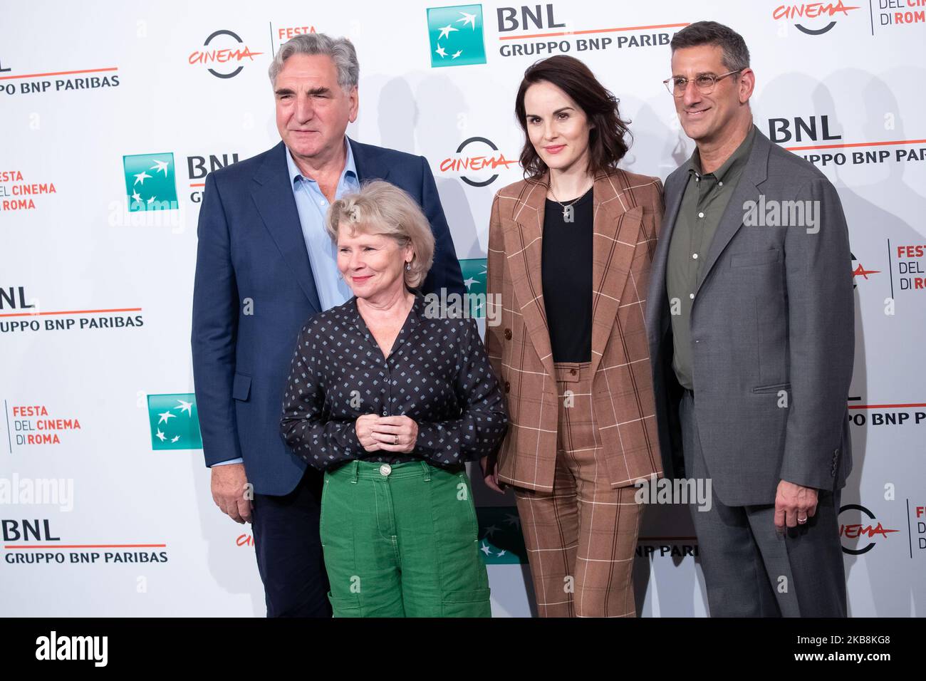 Michael Engler, Jim Carter, Michelle Dockery, Imelda Staunton nimmt an der Fotoserie ''Downton Abbey'' während des Rome Film Festival 14. am 19. Oktober 2019 in Rom, Italien, Teil. (Foto von Mauro Fagiani/NurPhoto) Stockfoto