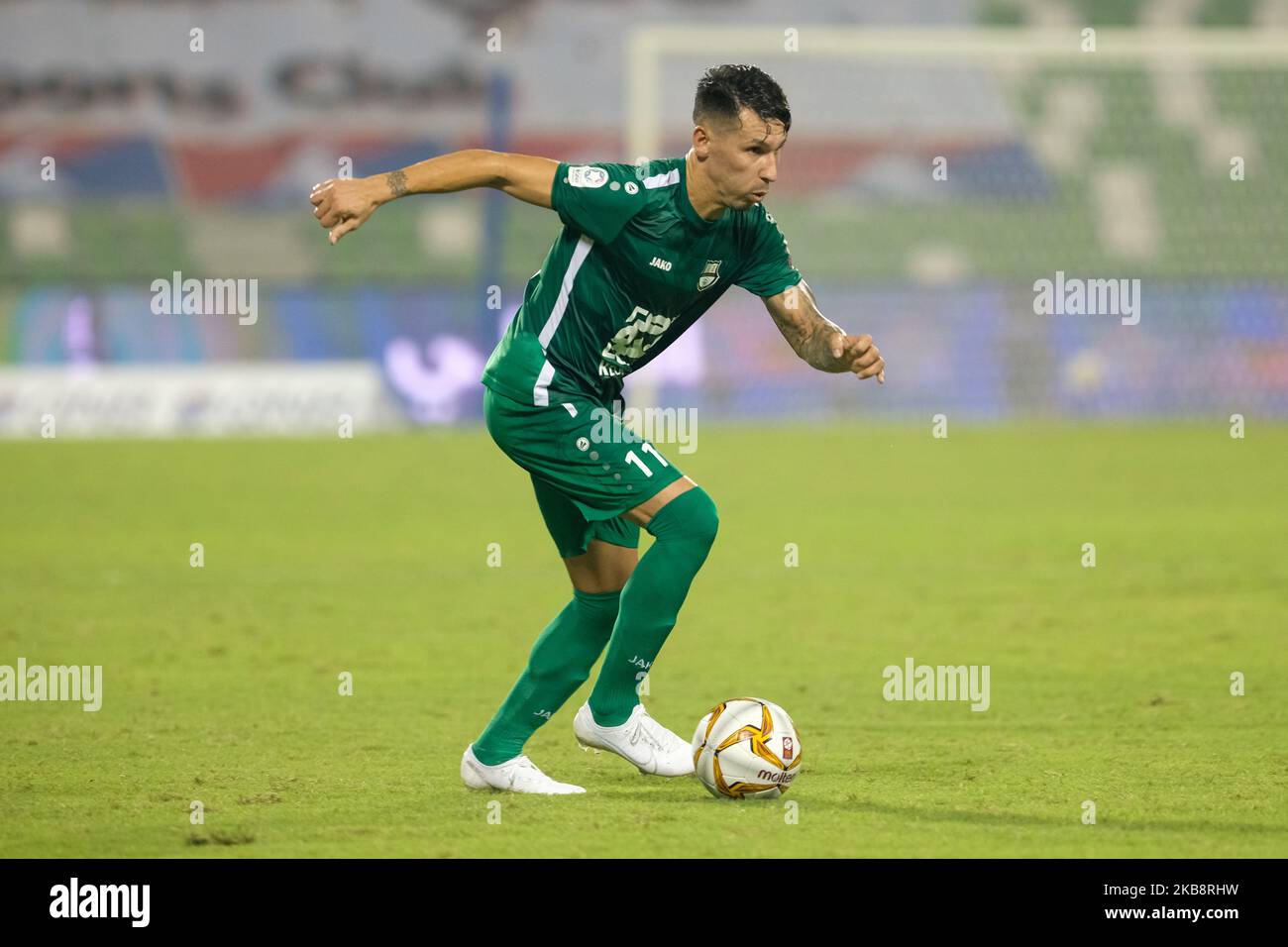 Hernán Pérez von Al Ahli beim Spiel der QNB Stars League gegen Al Shahaniya am 19 2019. Oktober im Hamad bin Khalifa Stadium, Doha, Katar. (Foto von Simon Holmes/NurPhoto) Stockfoto