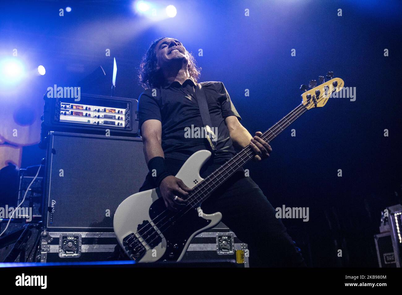 John Calabrese vom kanadischen Rocktrio Danko Jones treten am 14. Oktober 2019 in Mailand, Italien, live bei Fabrique auf. (Foto von Roberto Finizio/NurPhoto) Stockfoto