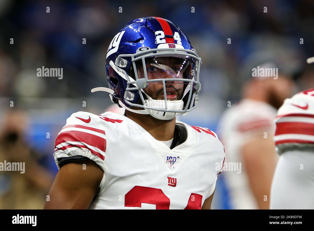 Der Eckpfeiler der New York Giants, Julian Love (24), blickt vom Seitenantritt während der zweiten Hälfte eines NFL-Fußballspiels gegen die Detroit Lions in Detroit, Michigan, USA, am Sonntag, den 27. Oktober 2019. (Foto von Amy Lemus/NurPhoto) Stockfoto
