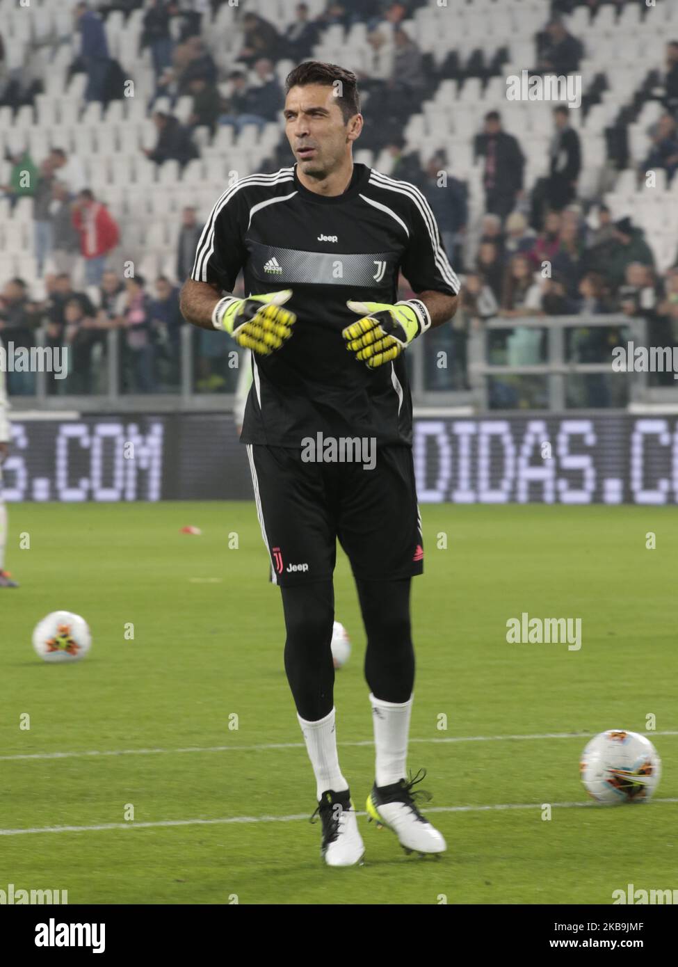 Gianluigi Buffon während des Fußballspiels der Serie A zwischen dem FC Juventus und dem FC Genua im Allianz Stadium am 30. Oktober 2019 in Turin, Italien. (Foto von Loris Roselli). Stockfoto