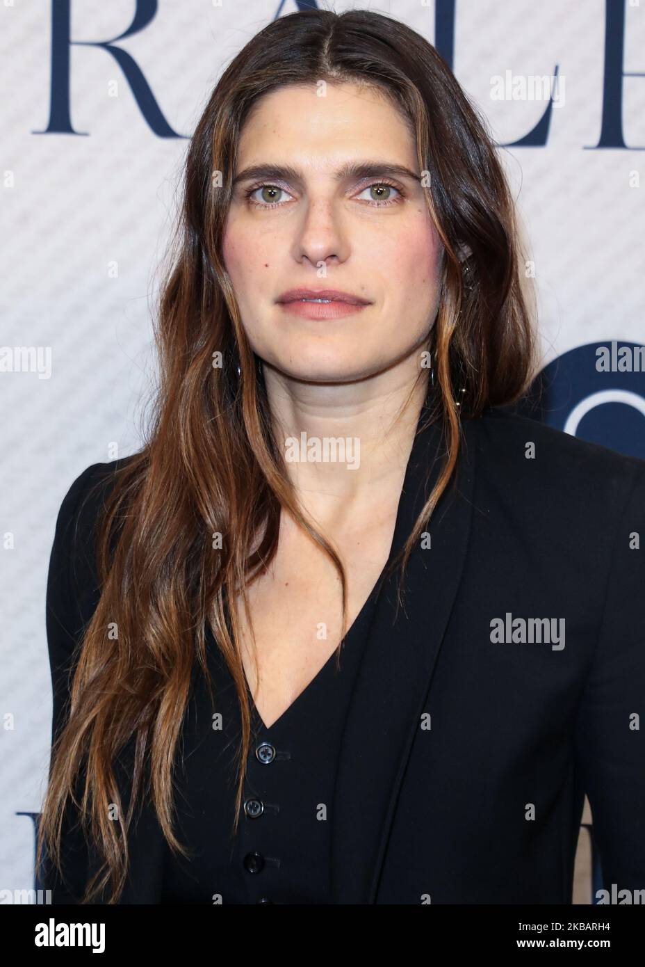 BEVERLY HILLS, LOS ANGELES, KALIFORNIEN, USA - 11. NOVEMBER: Lake Bell kommt bei der Los Angeles Premiere von HBO Documentary Films' 'Very Ralph' an, die am 11. November 2019 im Paley Center for Media in Beverly Hills, Los Angeles, Kalifornien, USA, stattfand. (Foto von Image Press Agency/NurPhoto) Stockfoto