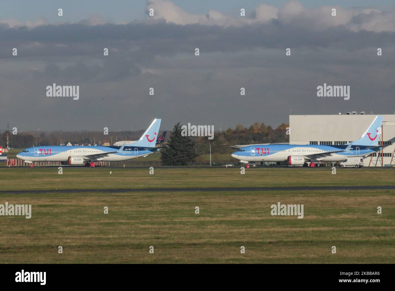 JC Wings Vietnam Airlines A350-900 Flap Down VN-A89 Produktbild-Vorschau 6