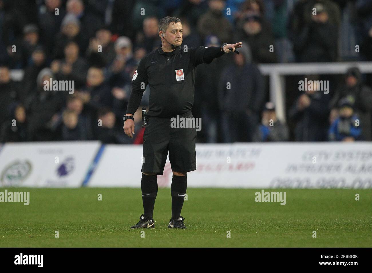 Schiedsrichter Karl Evans während des Spiels der Vanarama National League zwischen Hartlepool United und Boreham Wood im Victoria Park, Hartlepool, am Samstag, den 23.. November 2019. (Foto von Mark Fletcher/MI News/NurPhoto) Stockfoto