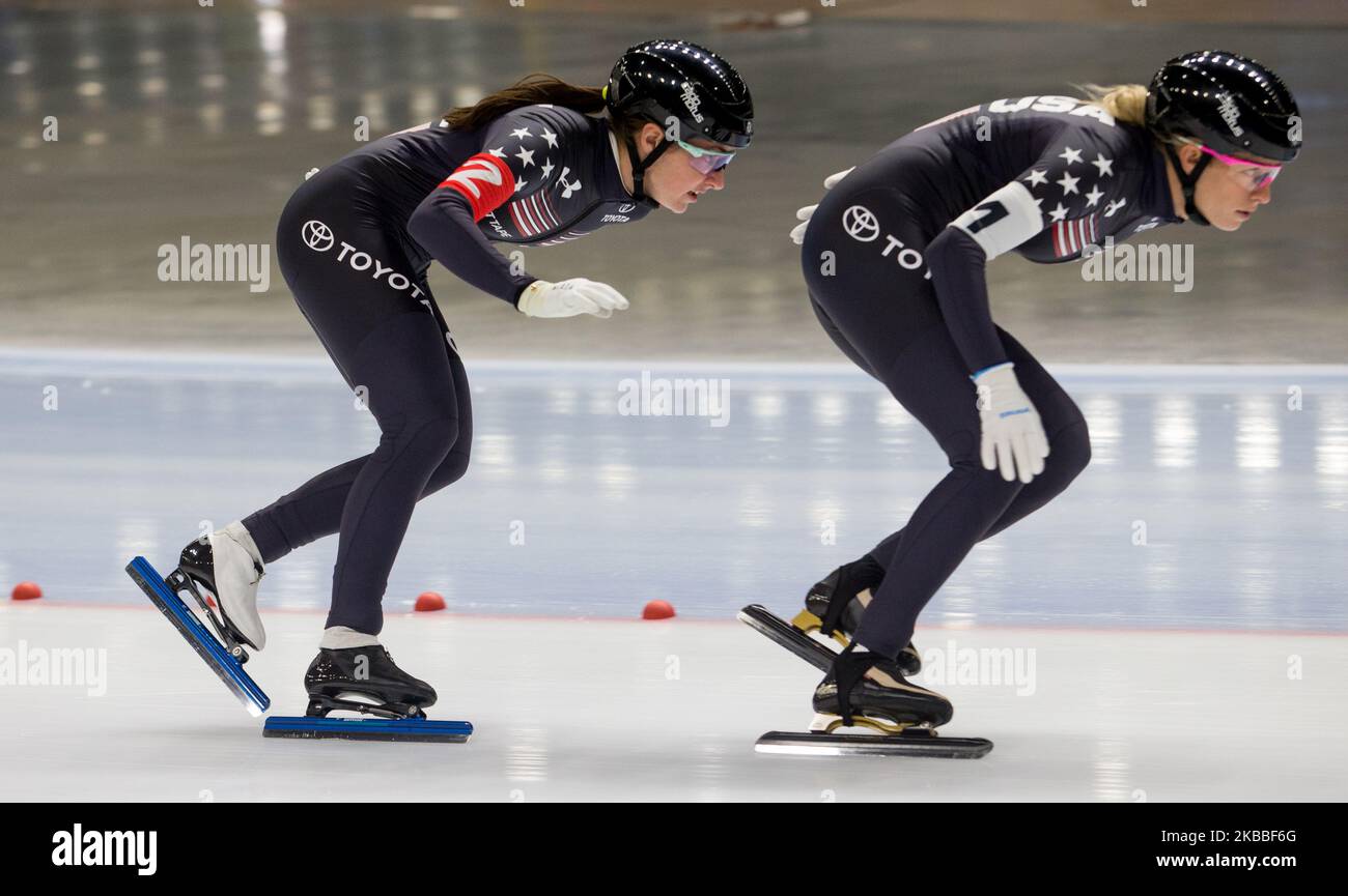 Kimi Goetz (USA), Mia Kilburg-Manganello (USA) treten am 23. November 2019 beim ISU Speed Skating World Cup in Tomaszow Mazowiecki, Polen, an. (Foto von Foto Olimpik/NurPhoto) Stockfoto