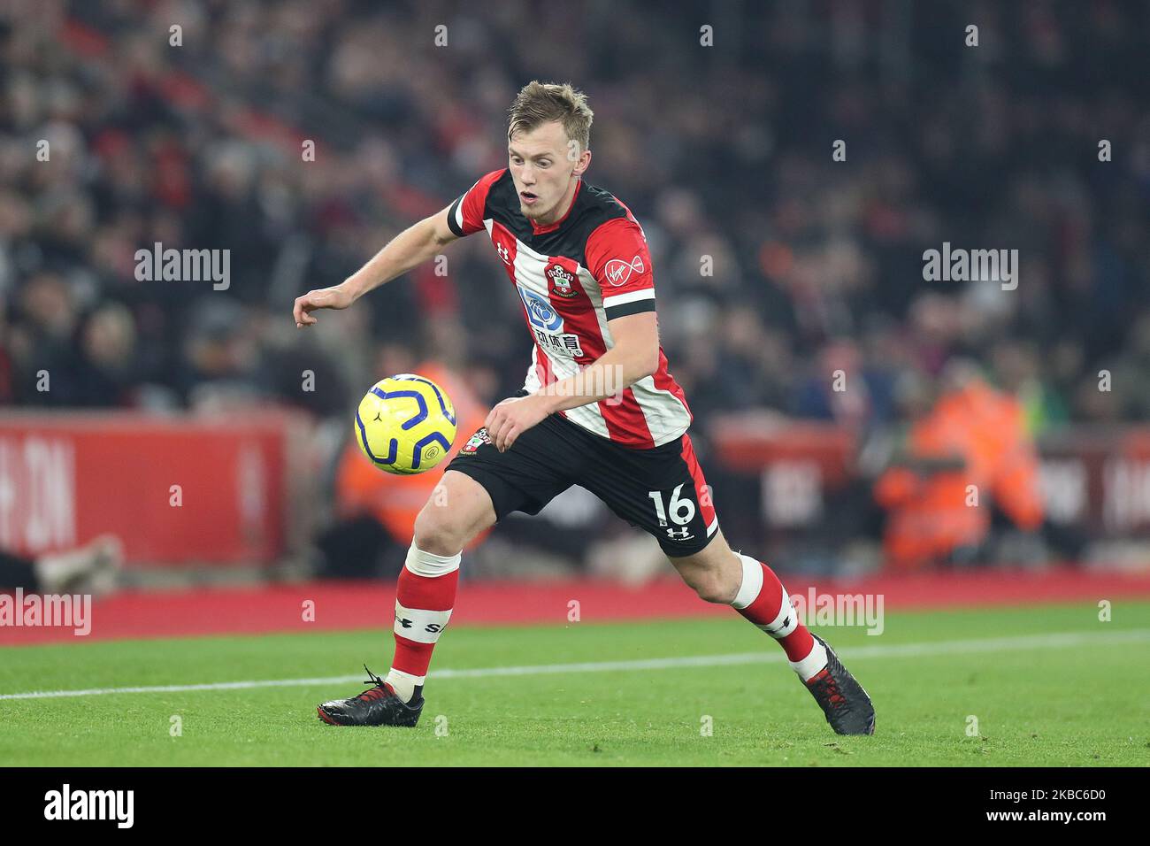 Southampton-Mittelfeldspieler James ward-Prowse in Aktion während des Premier League-Spiels zwischen Southampton und Norwich City am Mittwoch, 4.. Dezember 2019, im St. Mary's Stadium, Southampton. (Foto von Jon Bromley/MI News/NurPhoto) Stockfoto