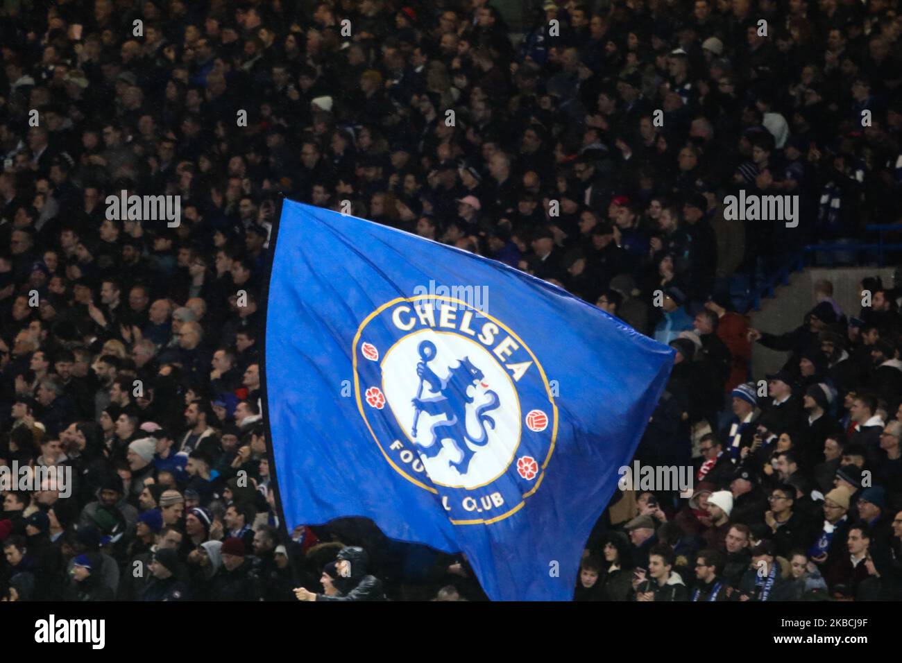 Chelsea-Flagge während des UEFA Champions League-Spiels der Gruppe H Chelsea FC - Lille OSC, am 10. Dezember 2019 in London, Großbritannien. (Foto von Jakub Porzycki/NurPhoto) Stockfoto