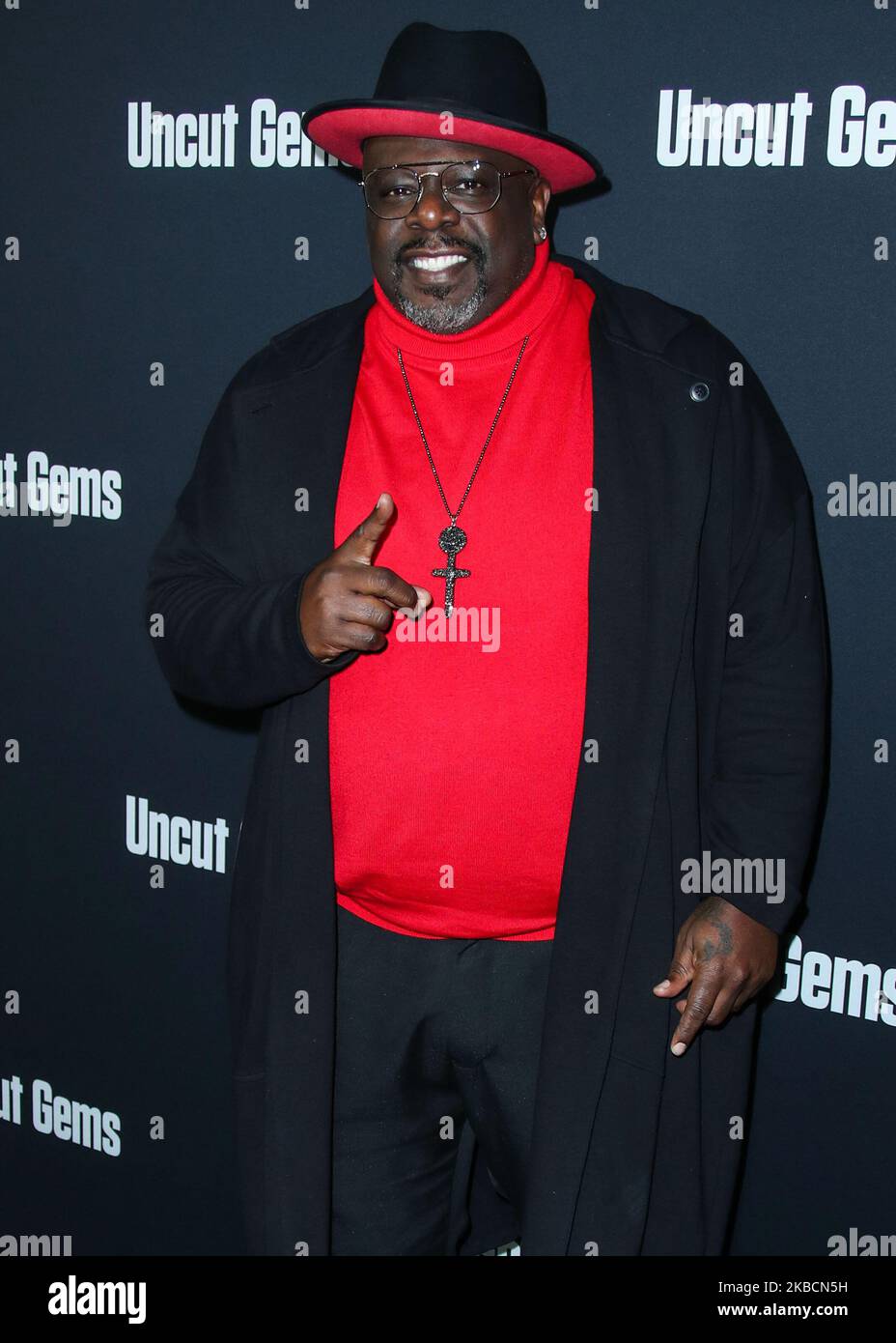 HOLLYWOOD, LOS ANGELES, KALIFORNIEN, USA - 11. DEZEMBER: Schauspieler Cedric the Entertainer kommt zur Los Angeles Premiere von A24's 'Uncut Gems', die am 11. Dezember 2019 im ArcLight Cinerama Dome in Hollywood, Los Angeles, Kalifornien, USA, stattfand. (Foto von Xavier Collin/Image Press Agency/NurPhoto) Stockfoto