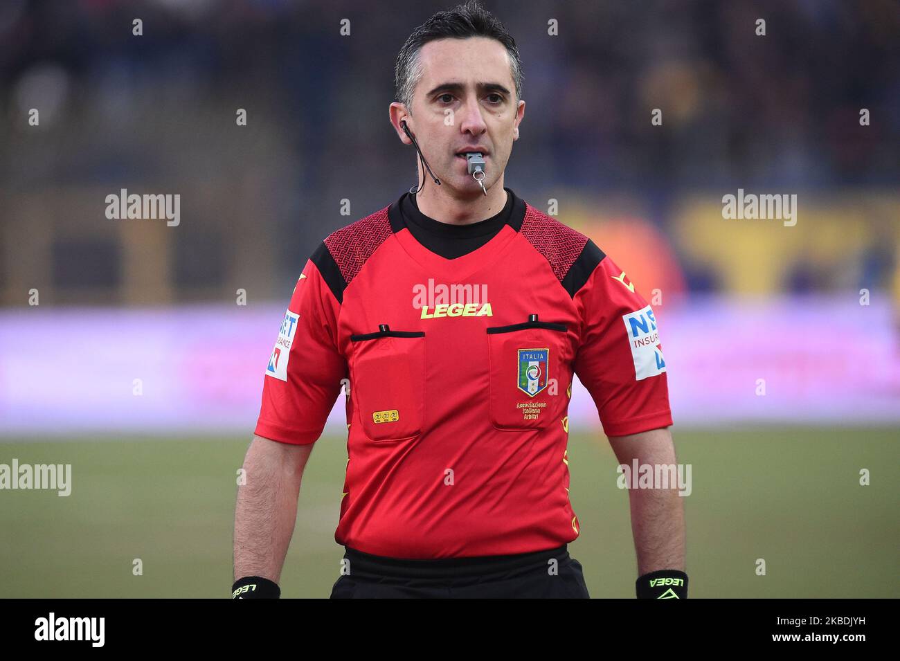 Schiedsrichter Gianluca Aureliano beim Spiel der Serie B zwischen Juve Stabia und Cosenza im Stadio Romeo Menti Castellammare di Stabia Italien am 29. Dezember 2019. (Foto von Franco Romano/NurPhoto) Stockfoto