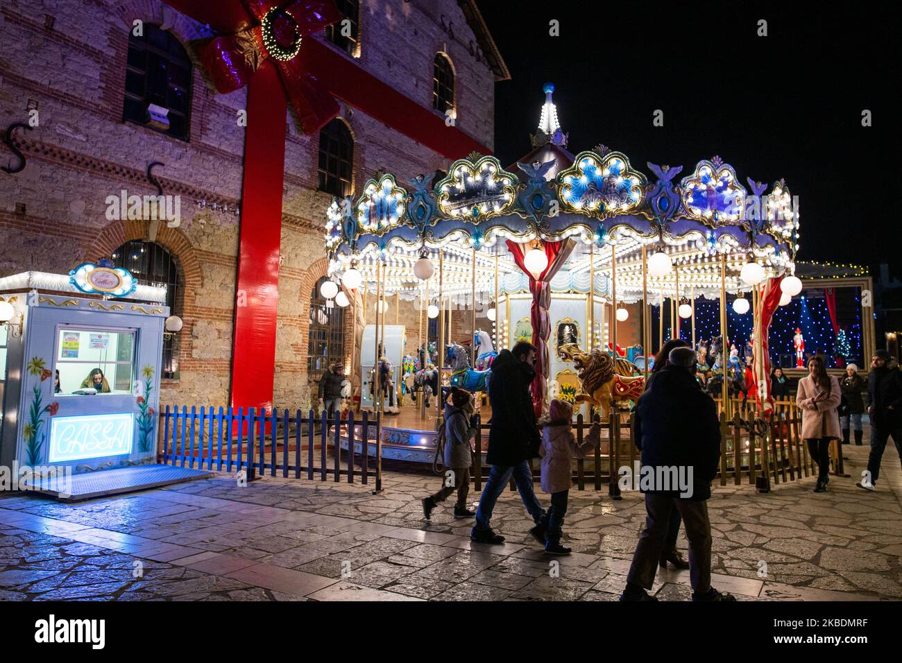 Die Elfmühle ist am 31. Dezember 2019 der größte Weihnachtsthema-Park in Trikala, Griechenland. Zum 8.. Mal in Folge haben die Stadtverwaltung von Trikala und e-Trikala SA den größten Weihnachtsthema-Park in Griechenland mit freiem Eintritt organisiert. (Foto von Achilleas Chiras/NurPhoto) Stockfoto