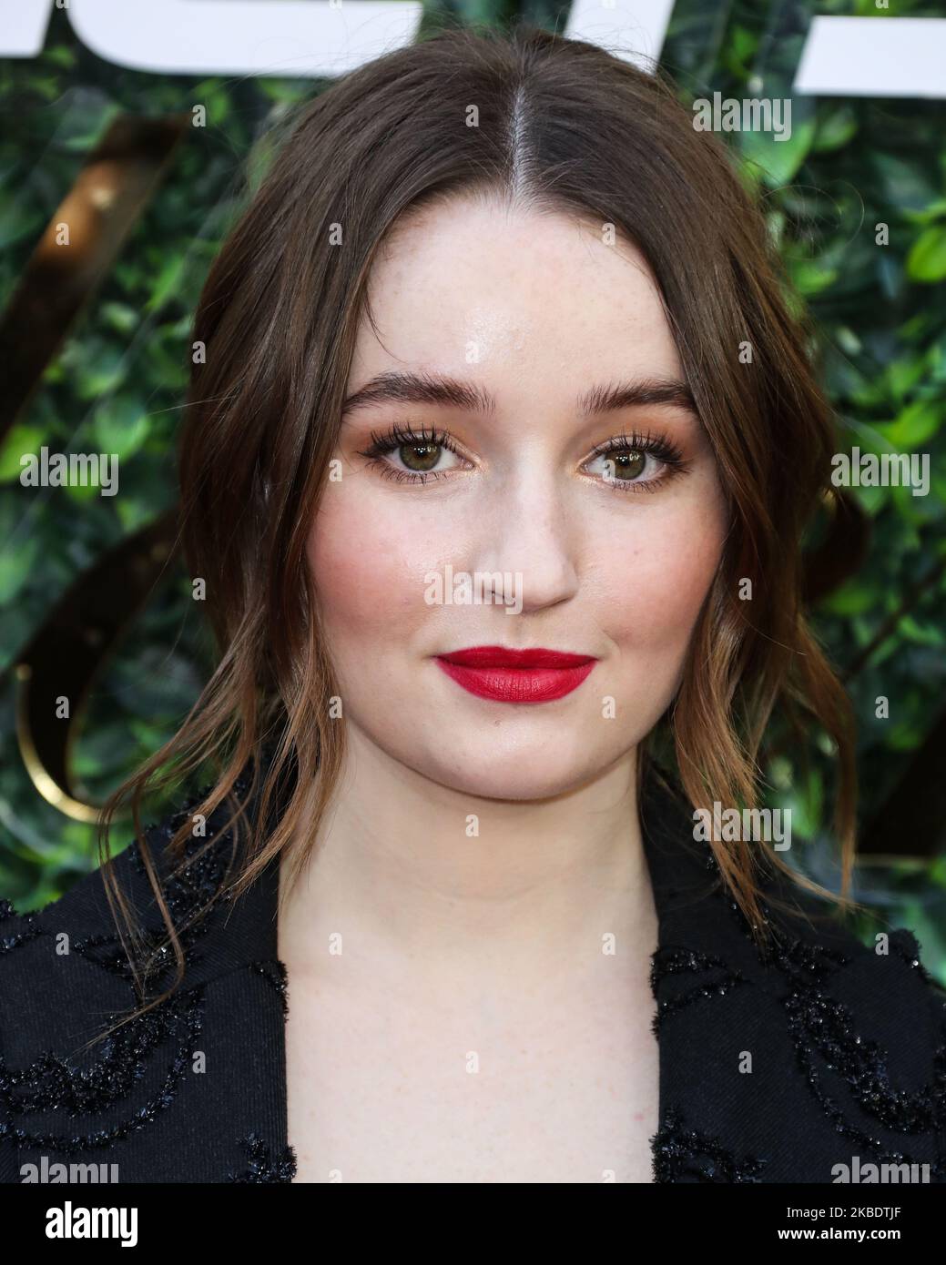 BEVERLY HILLS, LOS ANGELES, KALIFORNIEN, USA - JANUAR 04: Die Schauspielerin Kaitlyn Dever trägt ein Simone Rocha Outfit, Stella Luna Schuhe, Graziela Gems Schmuck und eine bei weitem Tasche kommt beim jährlichen Gold Meets Golden Event 7. an, das am 4. Januar 2020 in Beverly Hills, Los Angeles, Kalifornien, USA, in den Virginia Robinson Gardens and Estate stattfand. (Foto von Xavier Collin/Image Press Agency/NurPhoto) Stockfoto