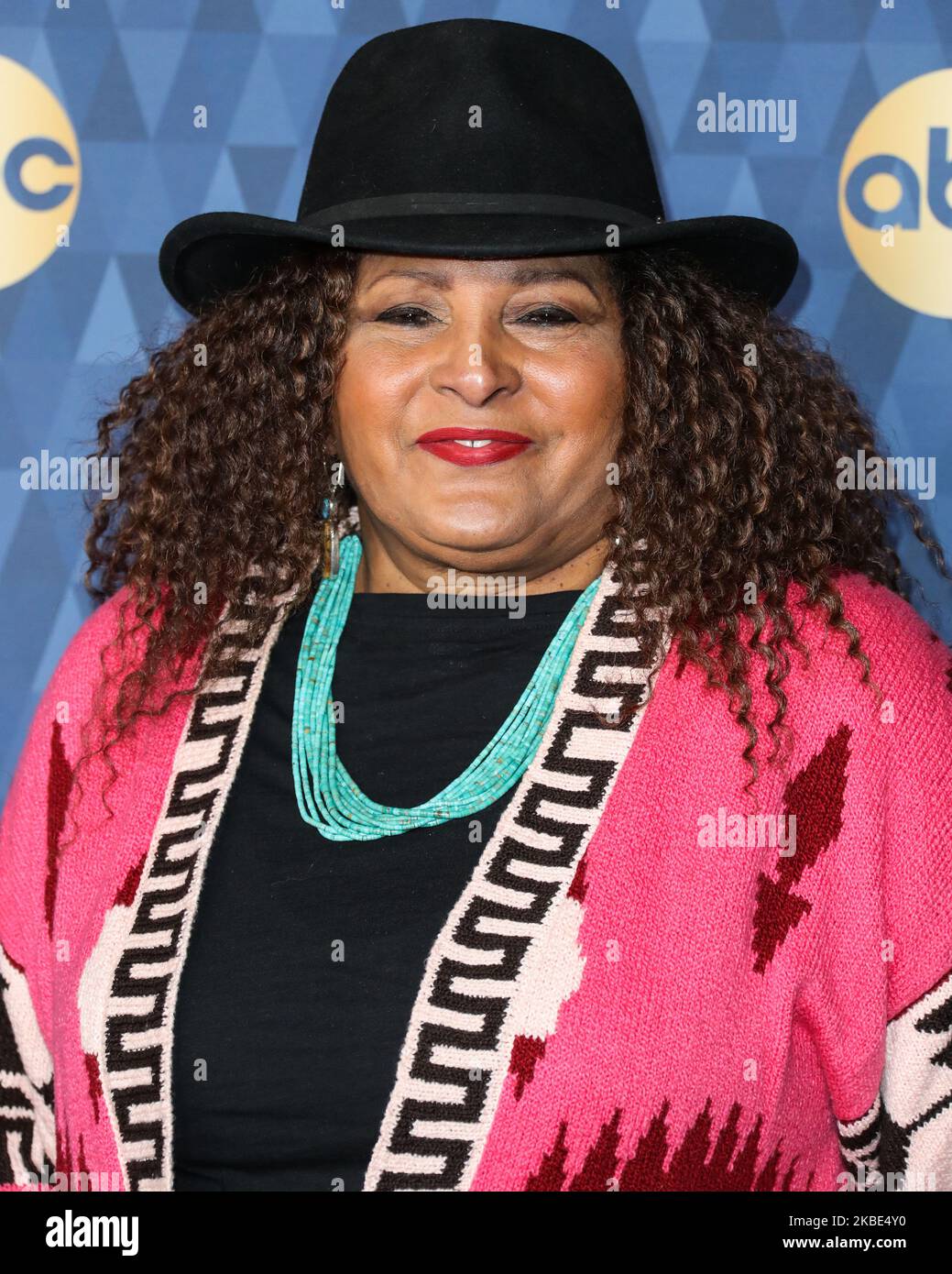 PASADENA, LOS ANGELES, KALIFORNIEN, USA - 08. JANUAR: PAM Grier kommt bei der TCA Winter Press Tour 2020 von ABC Television an, die am 8. Januar 2020 im Langham Huntington Hotel in Pasadena, Los Angeles, Kalifornien, USA, stattfand. (Foto von Xavier Collin/Image Press Agency/NurPhoto) Stockfoto