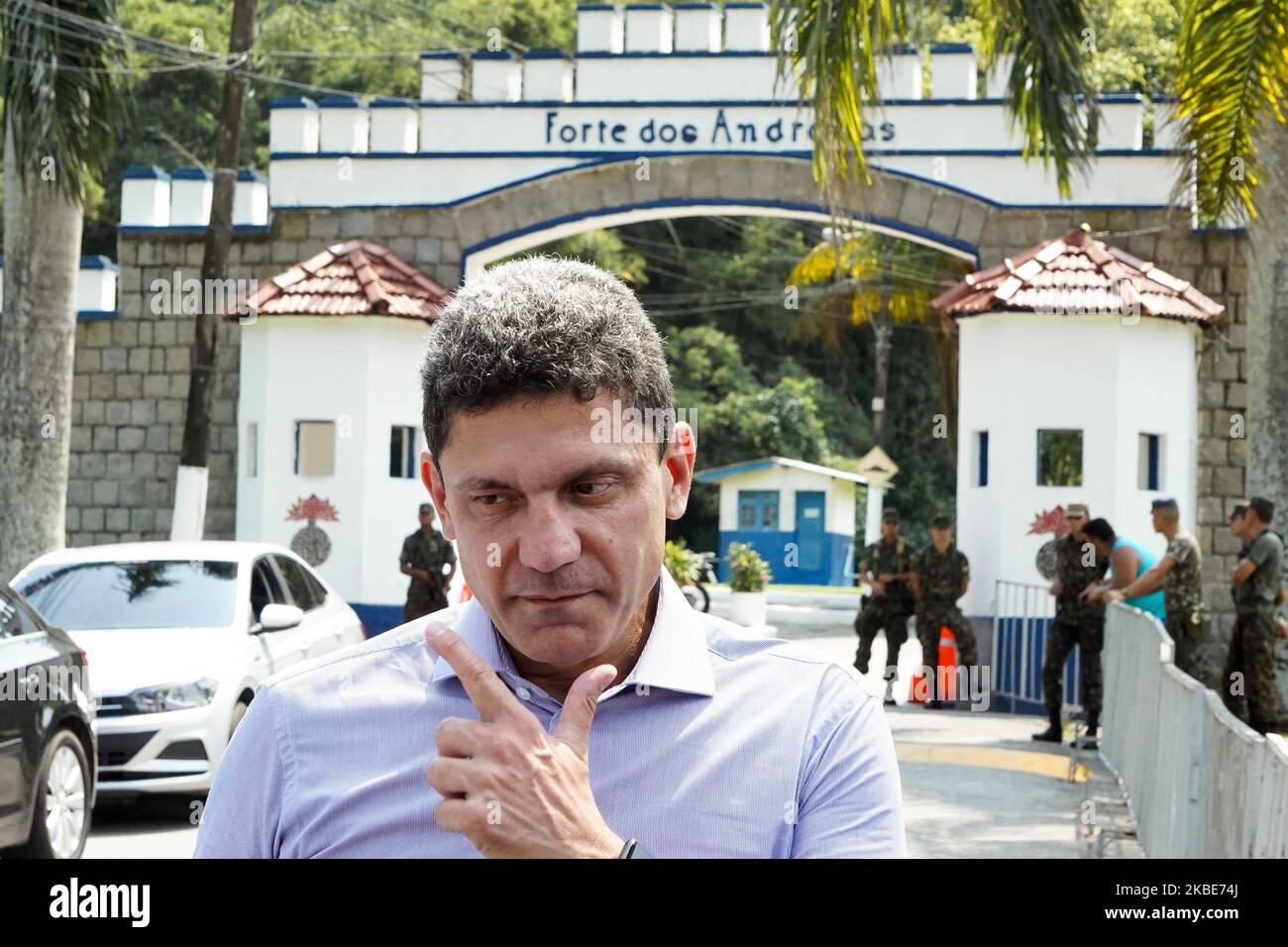 Pedro Gouvea, Bürgermeister von Sao Vicente, nach einem Treffen mit dem brasilianischen Präsidenten Jair Messias Bolsonaro im Fort von Andrada in Guaruja, Brasilien, am 10. Januar 2020. (Foto von: Stockfoto