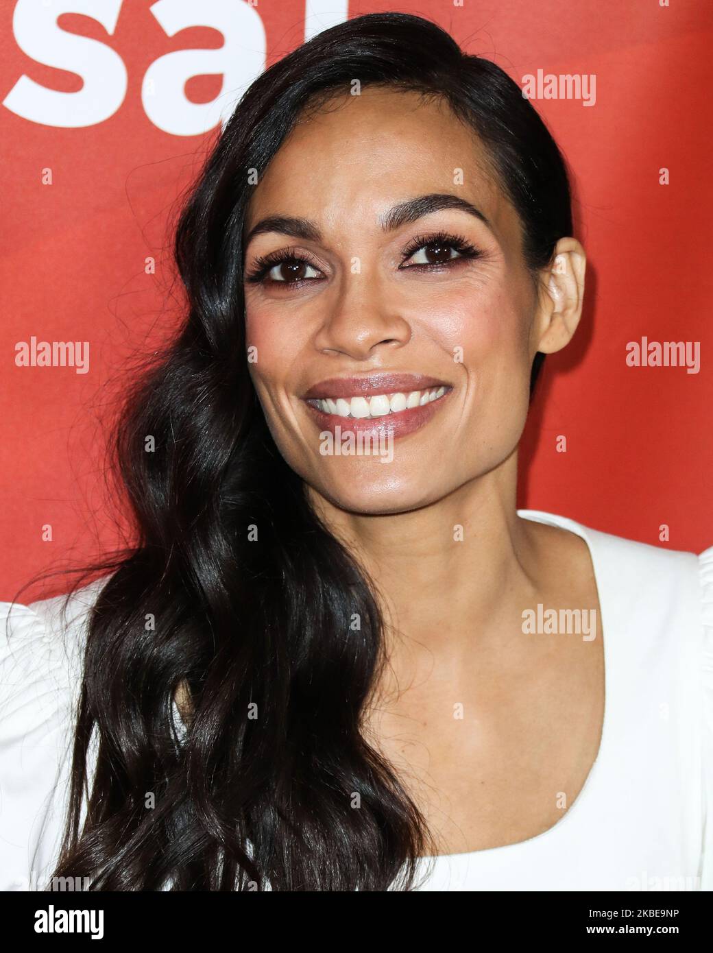 PASADENA, LOS ANGELES, KALIFORNIEN, USA - 11. JANUAR: Rosario Dawson kommt bei der NBCUniversal Winter TCA Press Tour 2020 an, die am 11. Januar 2020 im Langham Huntington Hotel in Pasadena, Los Angeles, Kalifornien, USA, stattfand. (Foto von Xavier Collin/Image Press Agency/NurPhoto) Stockfoto