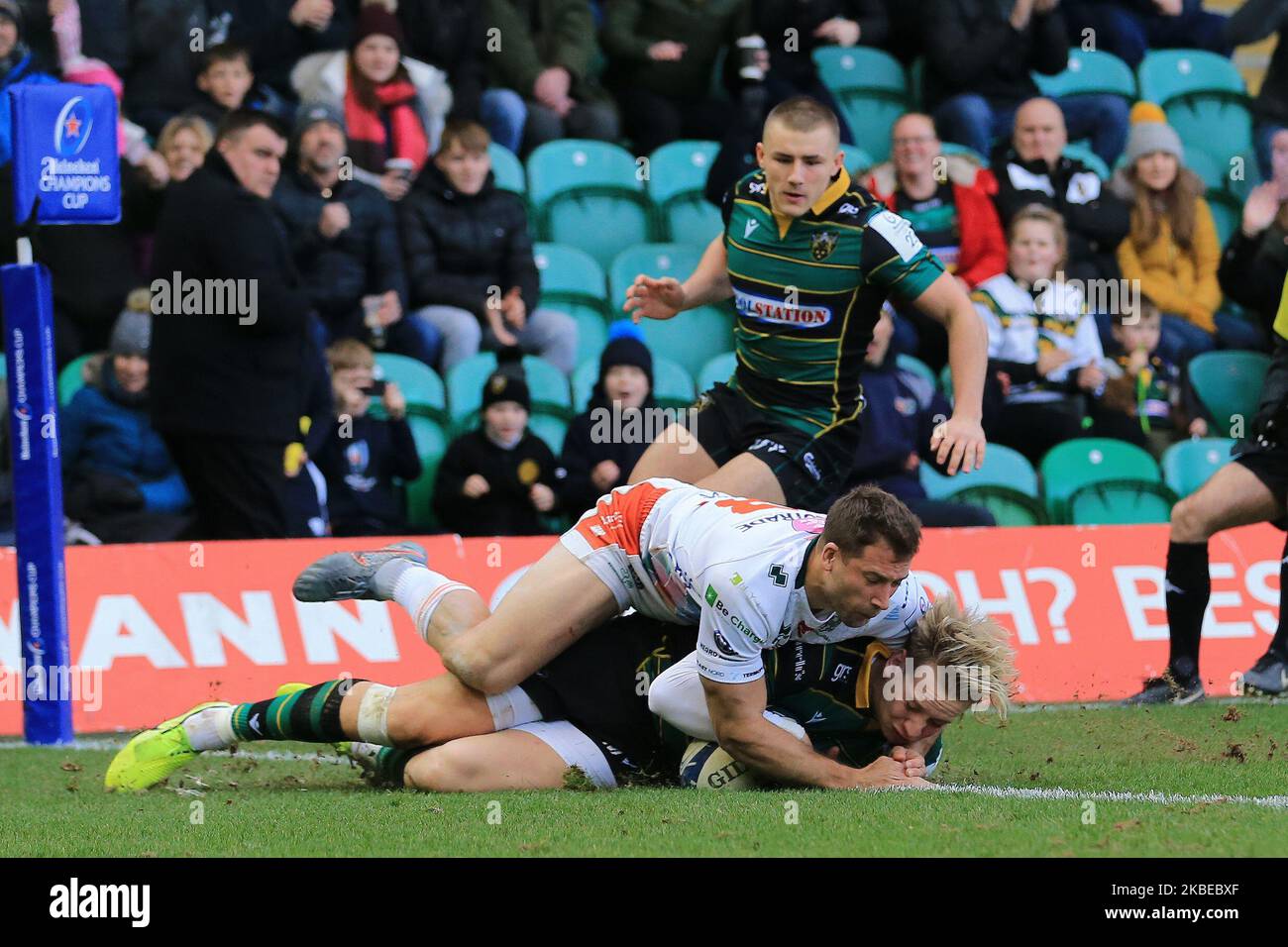 Während des Champions-Cup-Spiels zwischen Northampton Saints und Benetton Rugby in Franklin's Gardens, Northampton am Sonntag, den 12.. Januar 2020. (Foto von Leila Coker/MI News/NurPhoto) Stockfoto