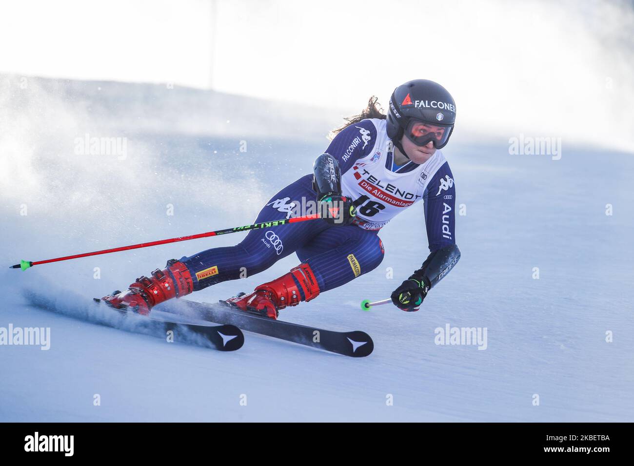 Sofia Goggia (ITA) tritt beim Audi FIS Alpine Ski World Cup Frauen Riesenslalom am 17. Januar 2020 in Sestriere Italien an. (Foto von Mauro Ujetto/NurPhoto) Stockfoto