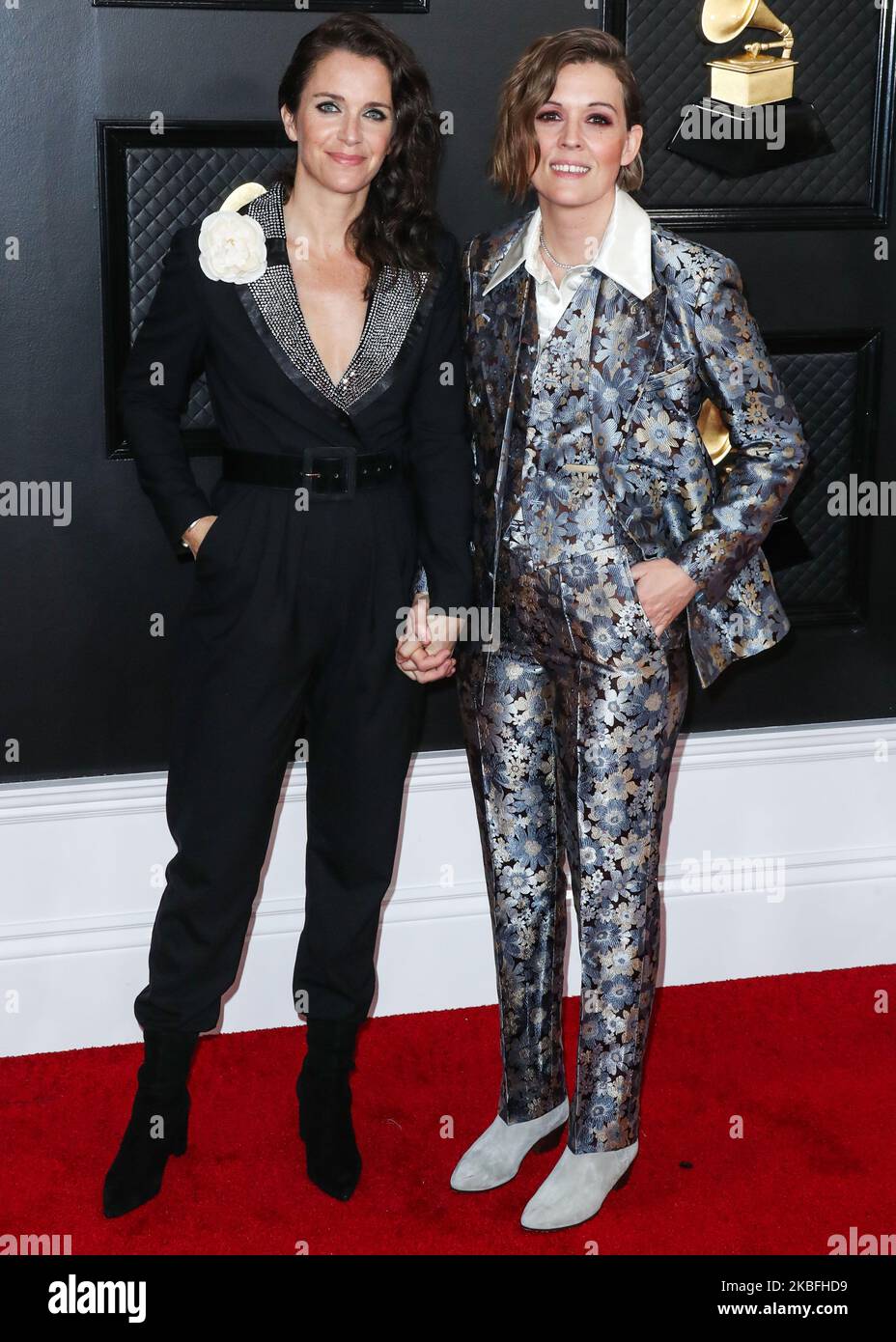 LOS ANGELES, KALIFORNIEN, USA – 26. JANUAR: Catherine Shepherd und Brandi Carlile nehmen an den jährlichen GRAMMY Awards 62. Teil, die am 26. Januar 2020 im Staples Center in Los Angeles, Kalifornien, USA, verliehen wurden. (Foto von Xavier Collin/Image Press Agency/NurPhoto) Stockfoto