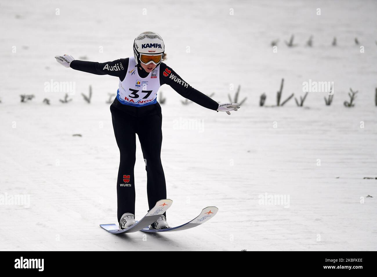 Julyane Seyfarth aus Deutschland im Einsatz während der FIS Skisprung-Frauen-WM in Rasnov, Rumänien, 26. Januar 2020 (Foto: Alex Nicodim/NurPhoto) Stockfoto