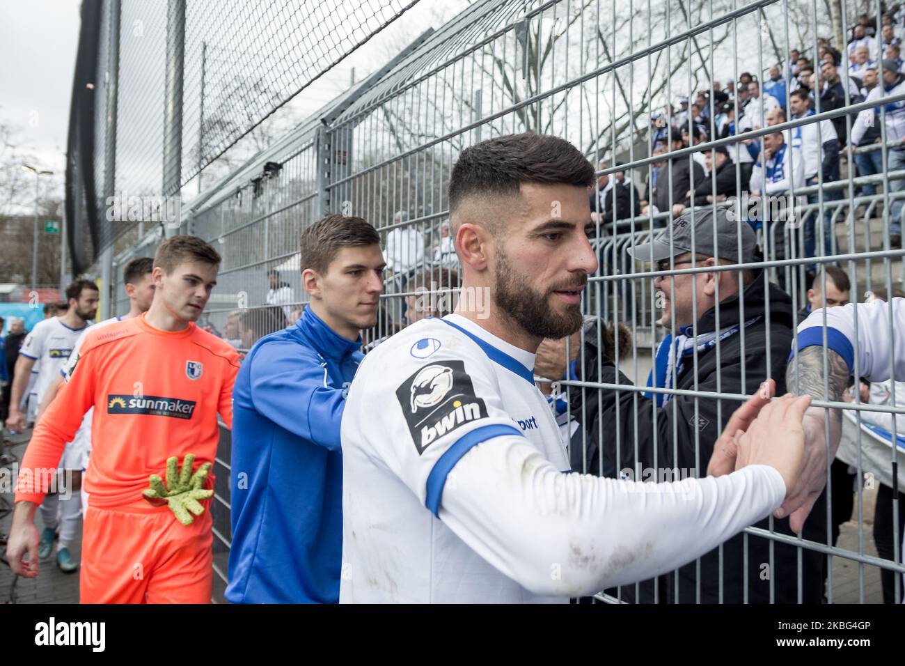 Jürgen Gjassula von 1. FC Magdeburg nach dem 3. Bundesliga-Spiel zwischen SV Waldhof Mannheim und 1. FC Magdeburg am 02. Februar 2020 im Carl-Benz-Stadion in Mannheim. (Foto von Peter Niedung/NurPhoto) Stockfoto