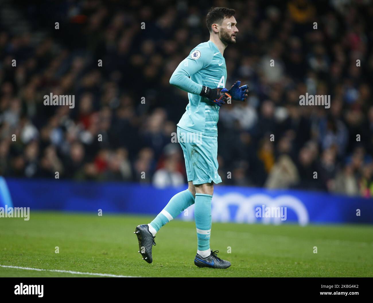 Hugo Lloris von Tottenham Hotspur beim Premier League-Spiel zwischen Tottenham Hotspur und Manchester City am 02 2020. Februar im Tottenham Hotspur Stadium, London, England. (Foto von Action Foto Sport/NurPhoto) Stockfoto