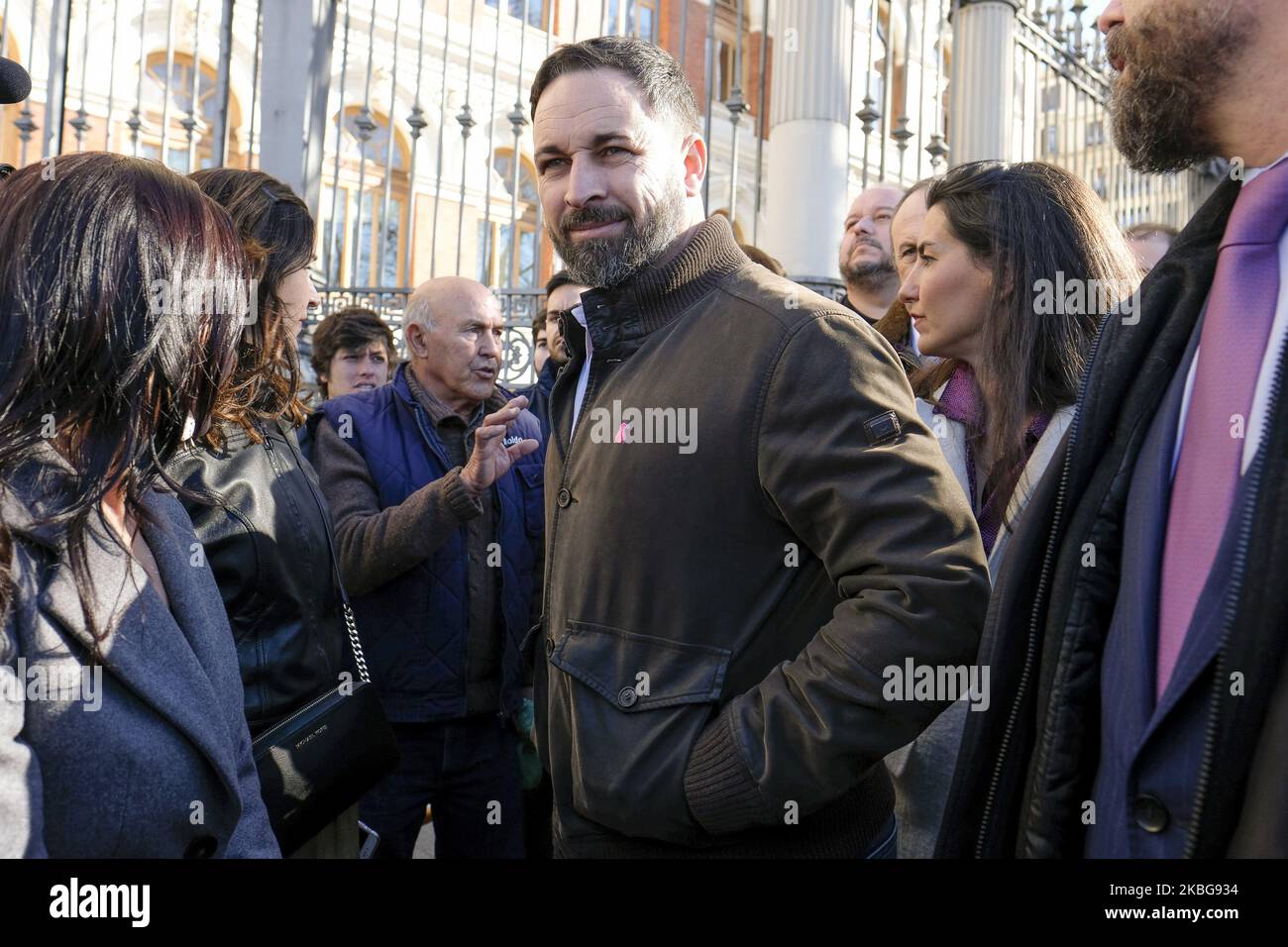 Der Präsident von VOX, Santiago Abascal, nimmt an der Demonstration von Landwirten und Viehzüchtern Teil, die von COAG, Asaja y UPA, am 05. Februar 2020 vor dem Landwirtschaftsministerium in Madrid, Spanien, organisiert wurde. (Foto von Oscar Gonzalez/NurPhoto) Stockfoto