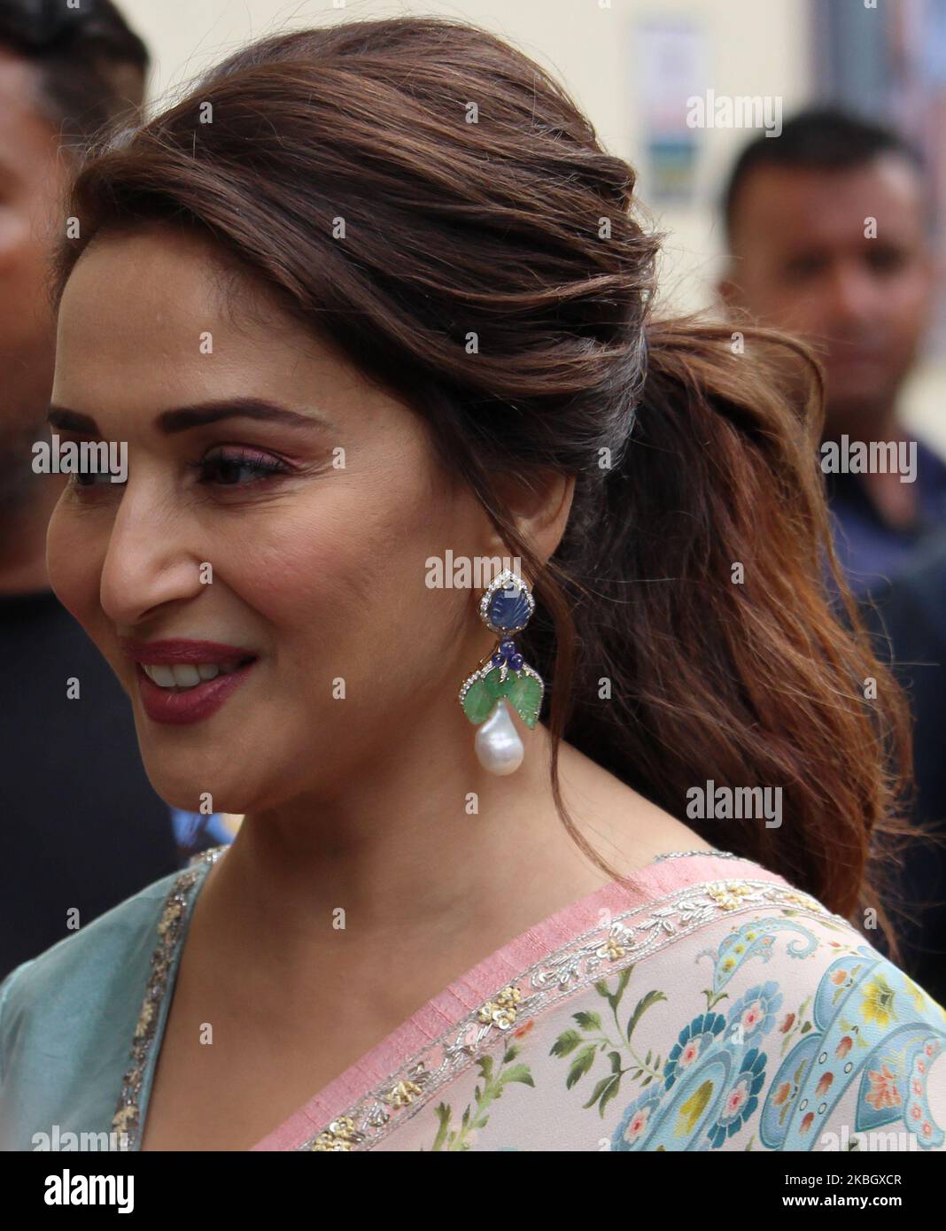 Indische schauspielerin madhuri dixit nene -Fotos und -Bildmaterial in ...