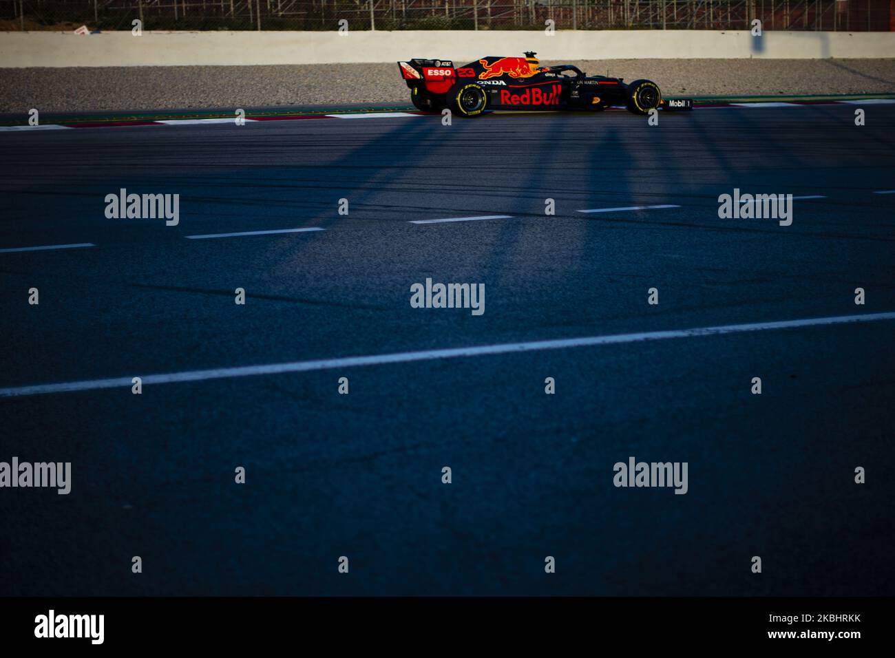 23 ALBON Alexander (tha), Aston Martin Red Bull Racing Honda RB16, Aktion während der Formel 1 Wintertests auf dem Circuit de Barcelona - Catalunya am 21. Februar 2020 in Barcelona, Spanien. (Foto von Xavier Bonilla/NurPhoto) Stockfoto