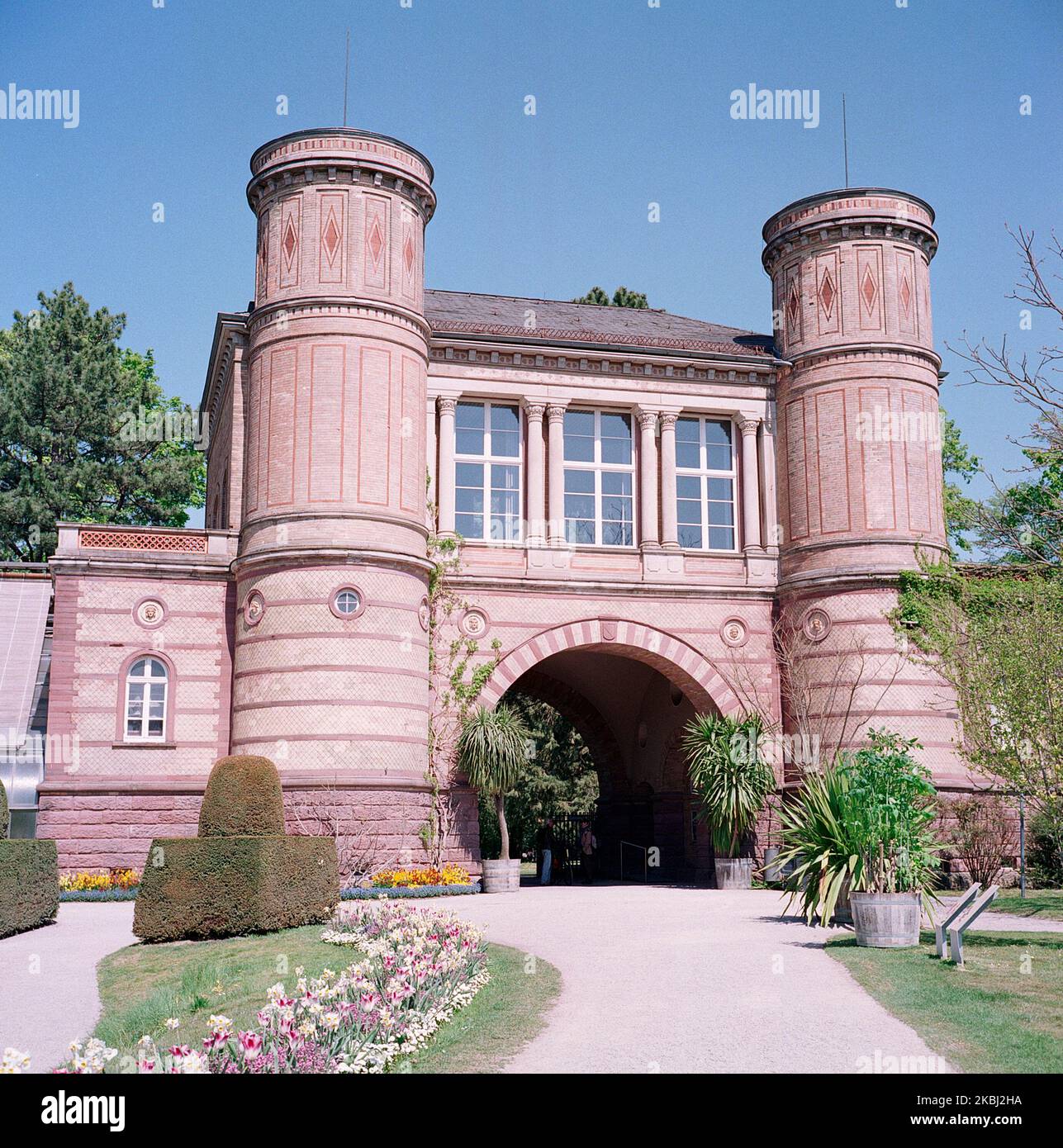 Torhaus Im Botanischen Garten Kln
