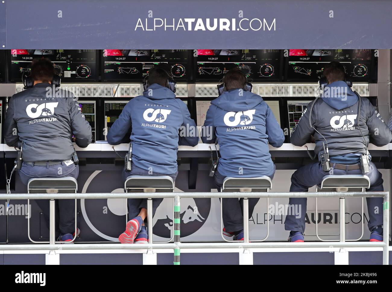 Die Alpha Tauri Box während des Tages 5 der Formel 1 Tests, am 27. Februar 2020, in Barcelona, Spanien. (Foto von Joan Valls/Urbanandsport/NurPhoto) Stockfoto