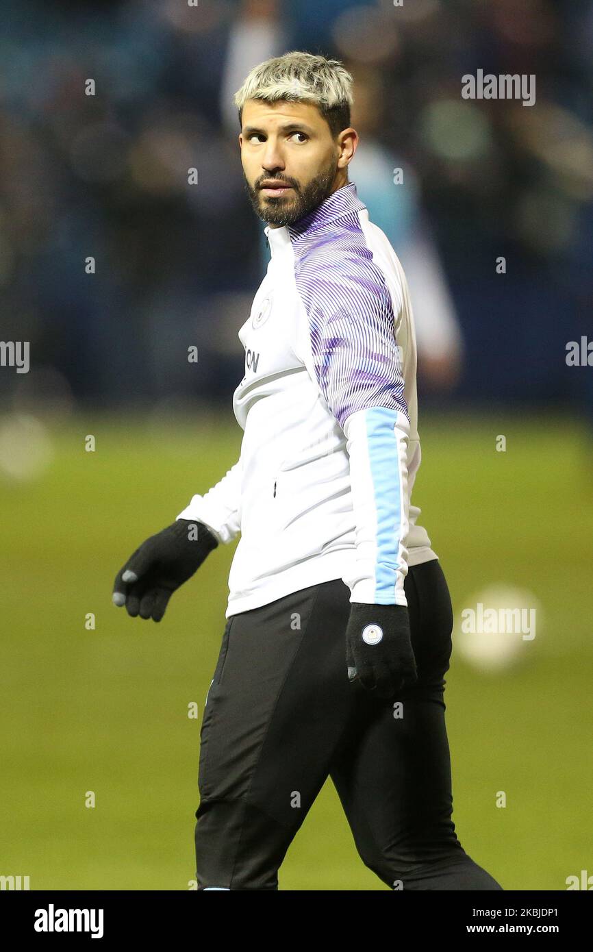 Sergio Aguero von Manchester City erwärmt sich vor dem Spiel des FA Cup Fifth Road zwischen Sheffield Wednesday und Manchester City in Hillsborough, Sheffield, am Mittwoch, 4.. März 2020. (Foto von MI News/NurPhoto) Stockfoto