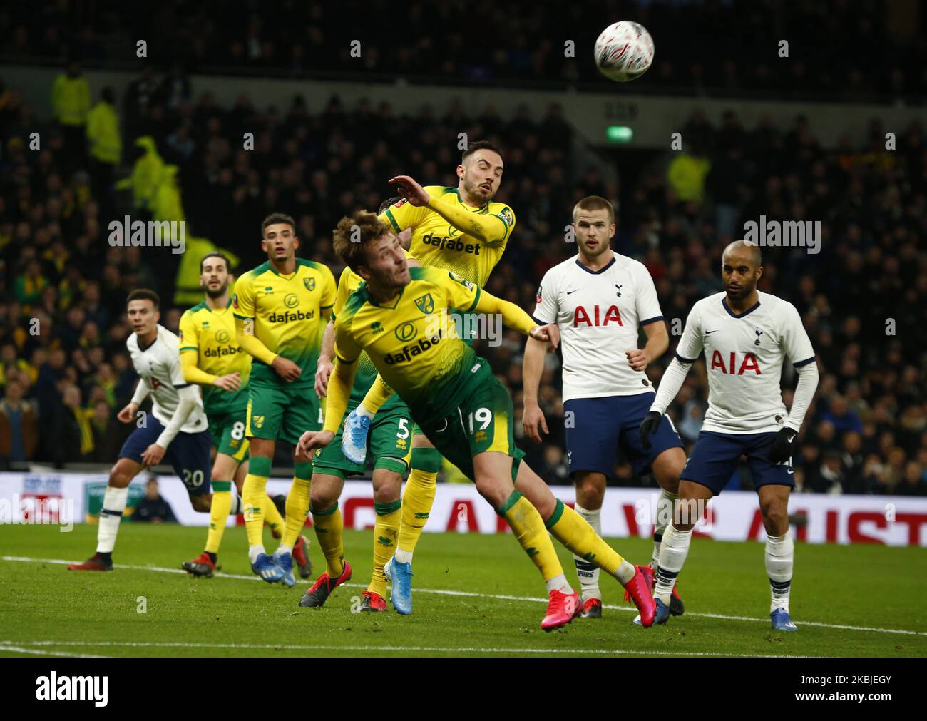 Tom Trybull von Norwich City in Aktion während des Spiels der fünften Runde des Emirates FA Cup zwischen Tottenham Hotspur und Norwich City am 04 2020. März im Tottenham Hotspur Stadium, London, England. (Foto von Action Foto Sport/NurPhoto) Stockfoto