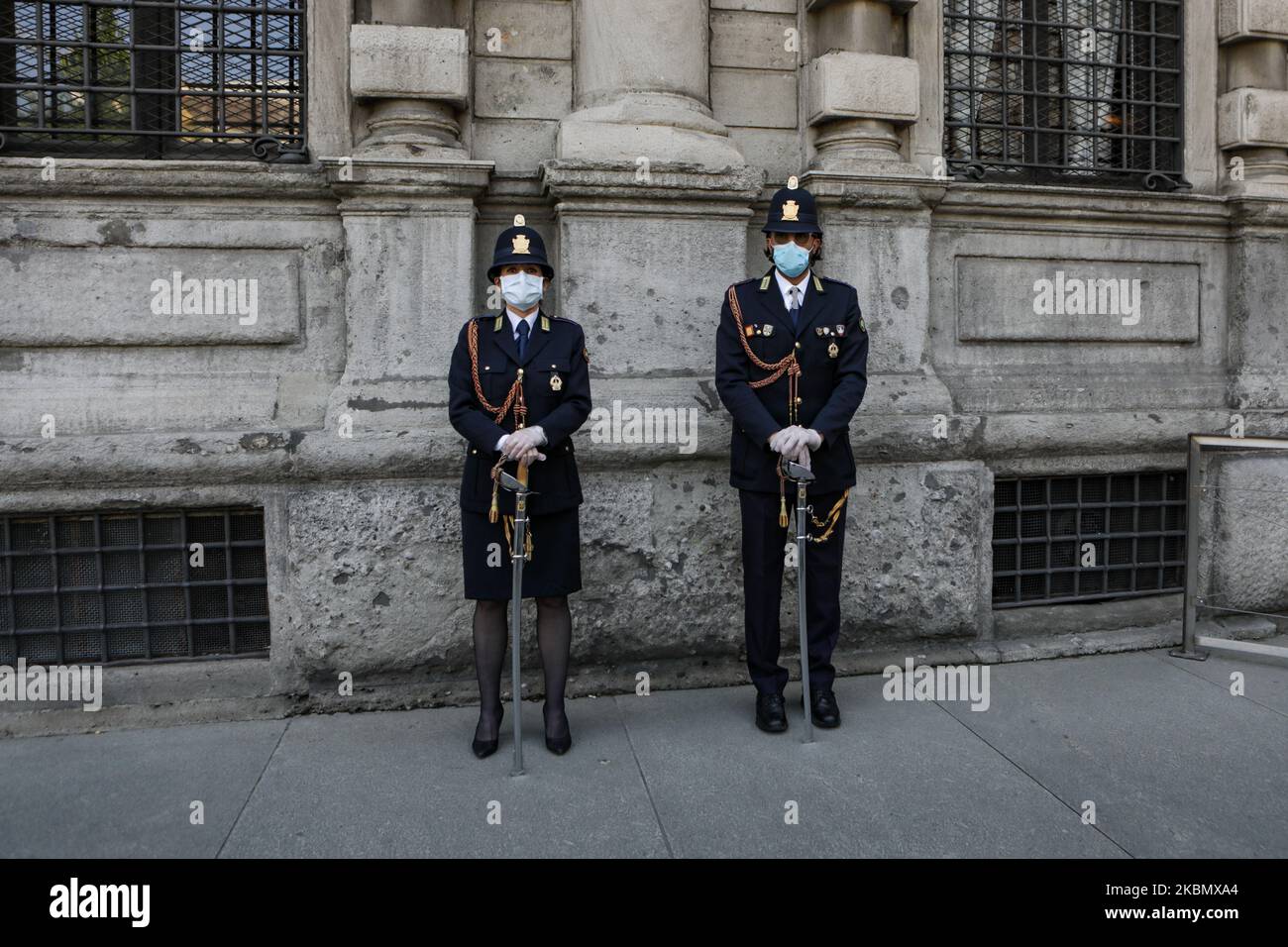 Die Stadt Mailand feiert den 25.. April, den Tag der Befreiung vom faschistischen Regime, den 25 2020. April (Foto: Mairo Cinquetti/NurPhoto) Stockfoto