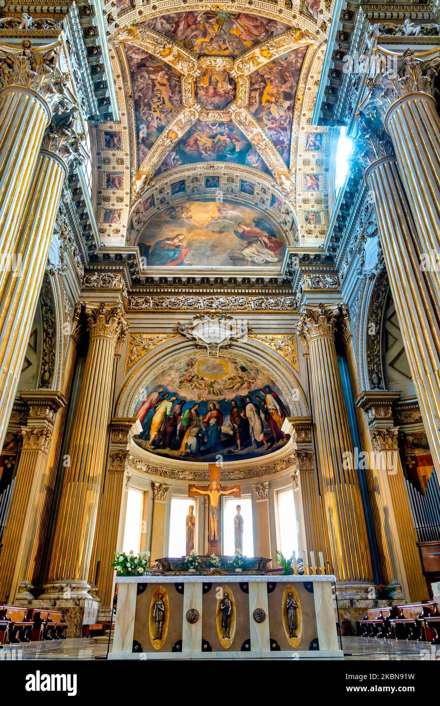 Innenraum der Kathedrale, Bologna Italien Stockfoto