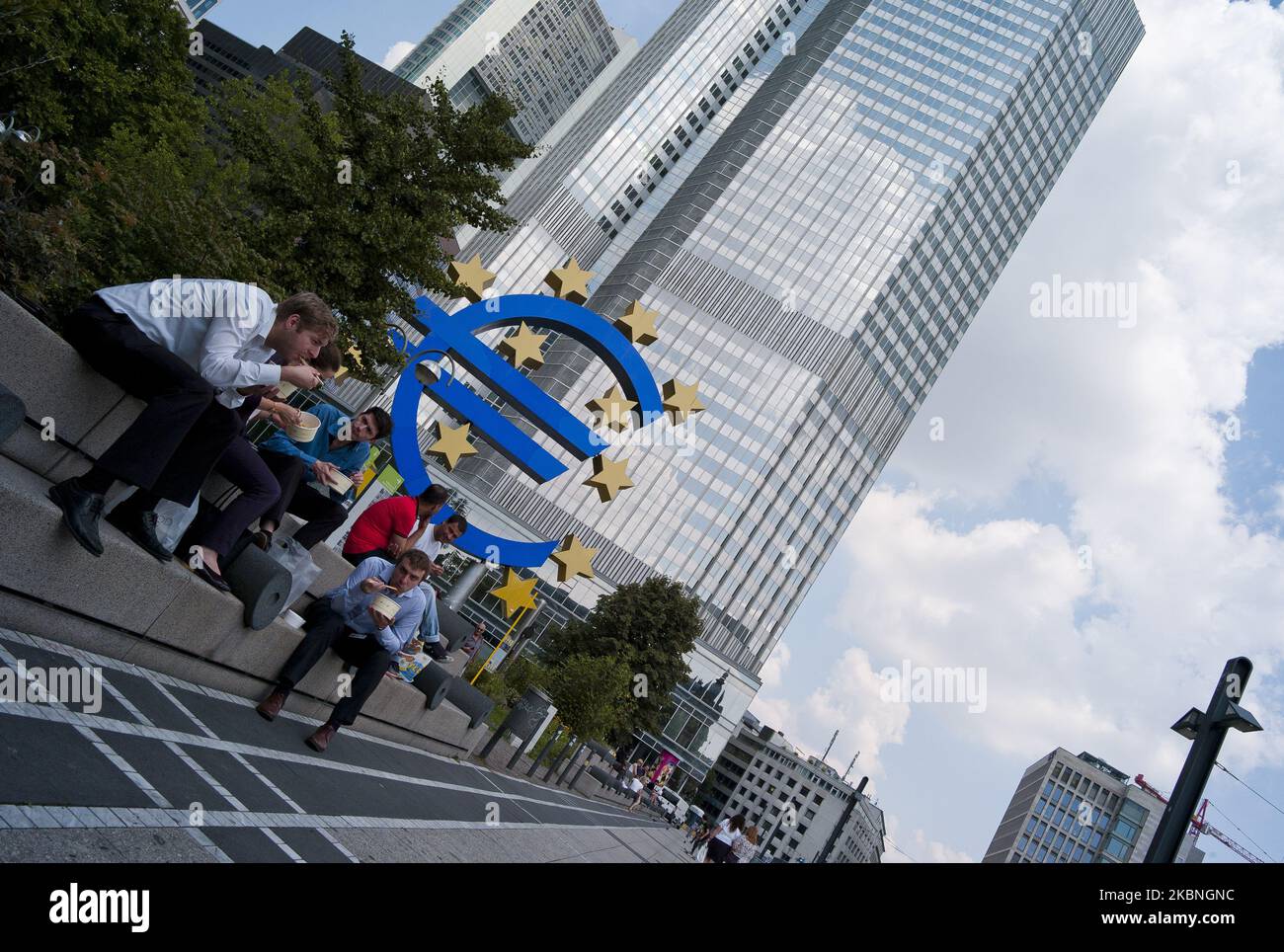 Das Gebäude der Europäischen Zentralbank (EZB) in Frankfurt am Main, Deutschland, am 31. Juli 2014, bekannt als Skytower 2013 Bauarbeiten des Architekten Coop Himmelbau, beherbergt den Hauptsitz der Agentur, eine der größten in der Europäischen Union (EU). Deutsch Frankfurt (Foto von Oscar Gonzalez/NurPhoto) Stockfoto