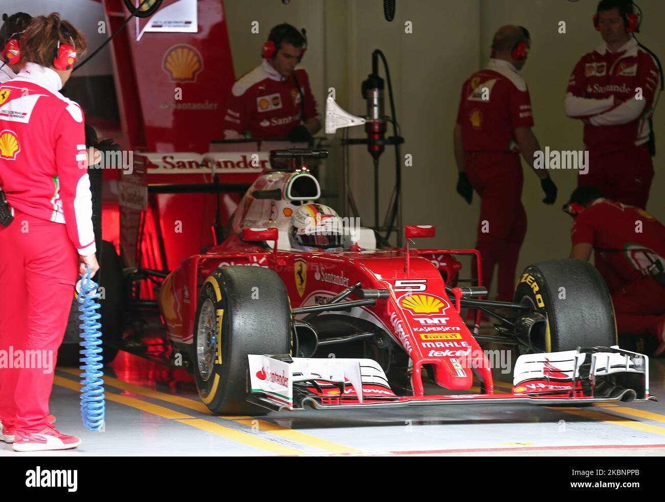 Sebastian Vettel während der Tests des Jahres 2016 auf dem Kurs Barcelona-Cartalunya. Foto: Joan Valls/Urbanandsport /NurFoto -- (Foto von Urbanandsport/NurPhoto) Stockfoto