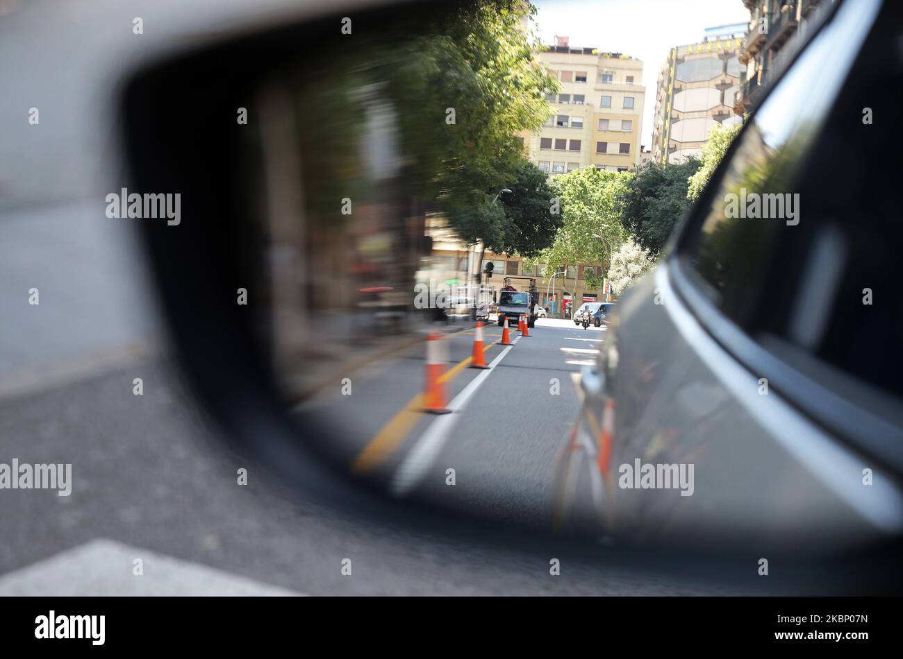 Die Fußgängerzonen und die Fahrradwege werden am 18.. Mai 2020 in Barcelona, Spanien, weiter ausgebaut. (Foto von Joan Valls/Urbanandsport/NurPhoto) Stockfoto