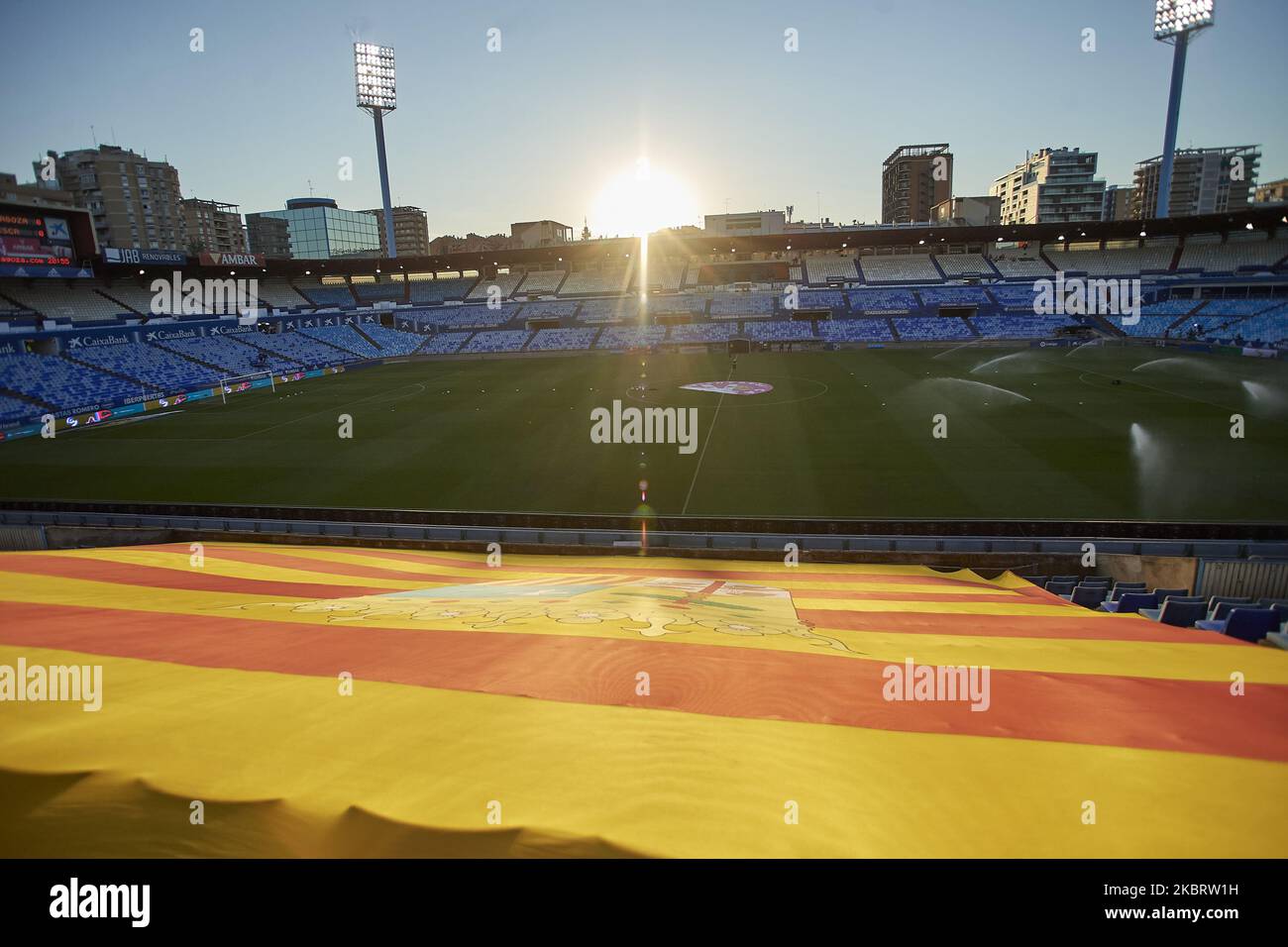 Gesamtansicht beim Spiel der La Liga Smartbank zwischen Real Zaragoza und SD Huesca in La Romareda am 29. Juni 2020 in Zaragoza, Spanien. (Foto von Jose Breton/Pics Action/NurPhoto) Stockfoto