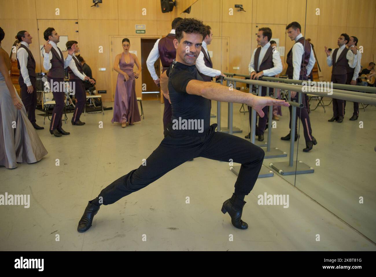 Tänzer der Antonio Najarro Company während der Generalprobe der Show Alento in Madrid am 8. Juli 2020.spanien (Foto von Oscar Gonzalez/NurPhoto) Stockfoto