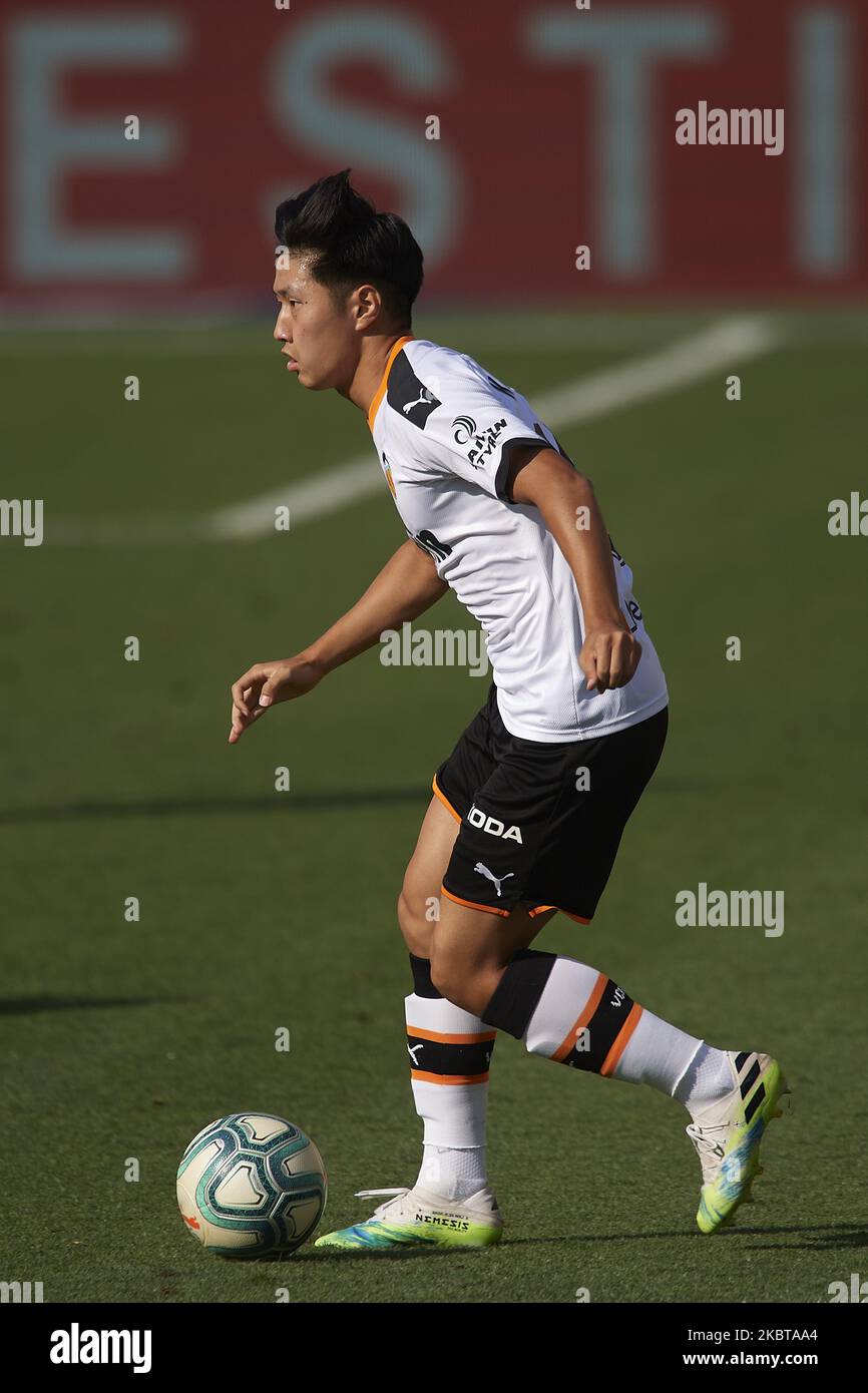 Kang-in Lee aus Valencia in Aktion während des Liga-Spiels zwischen Villarreal CF und Valencia CF im Estadio de la Ceramica am 28. Juni 2020 in Villareal, Spanien. (Foto von Jose Breton/Pics Action/NurPhoto) Stockfoto